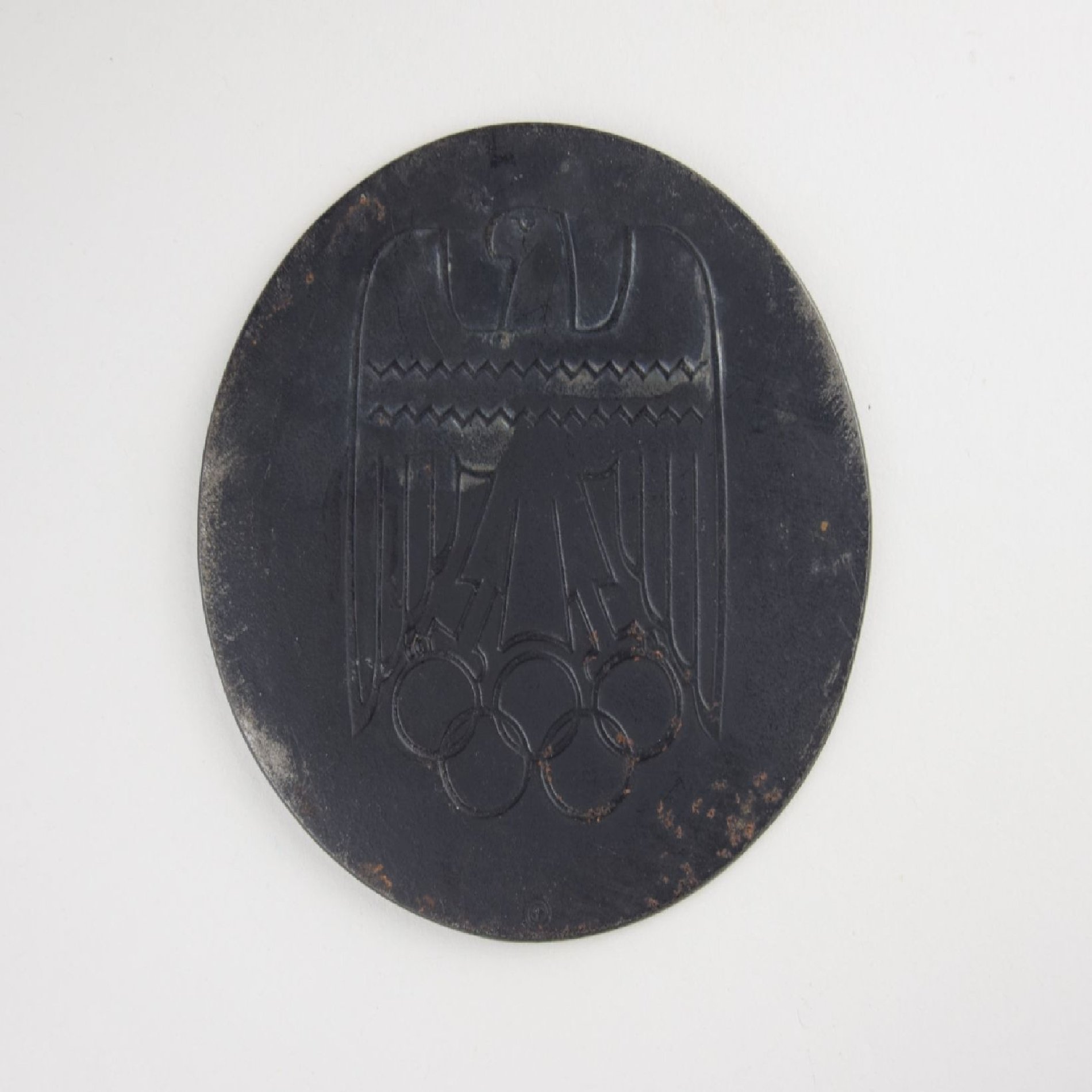 Olympia Plakette 'Im Jahre der Olympischen Vorbereitung 1935' — image 2