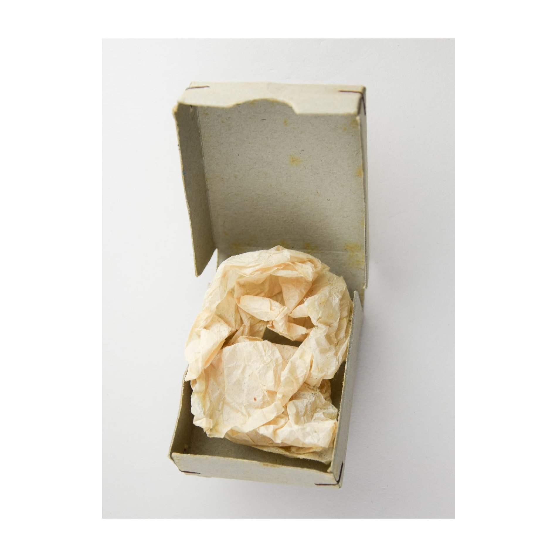 Luftwaffe Schachtel 'Luftwaffe Fliegerschützen-Abzeichen mit Blitzbündel' — image 4