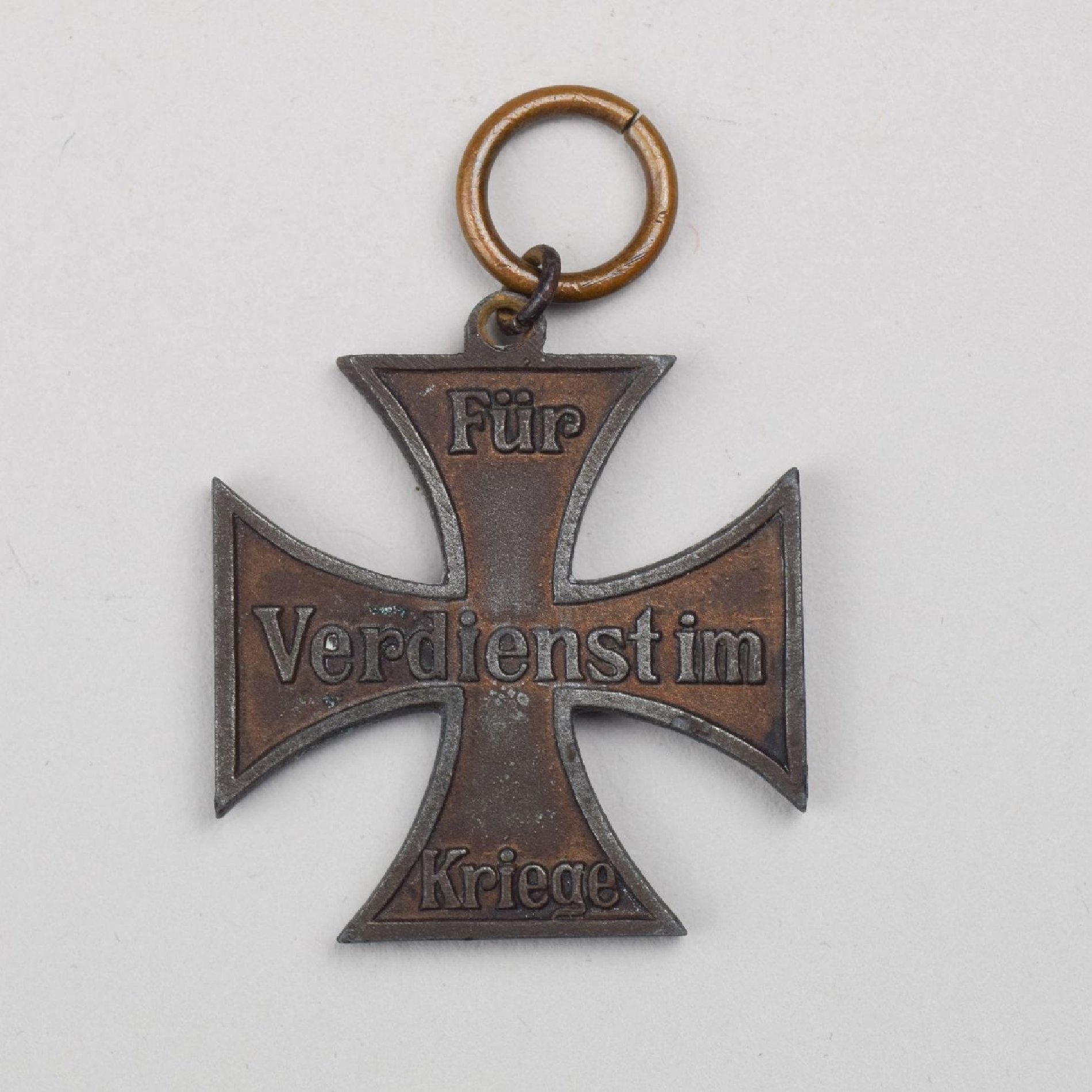 Braunschweig Kriegsverdienstkreuz 2.Klasse — image 2
