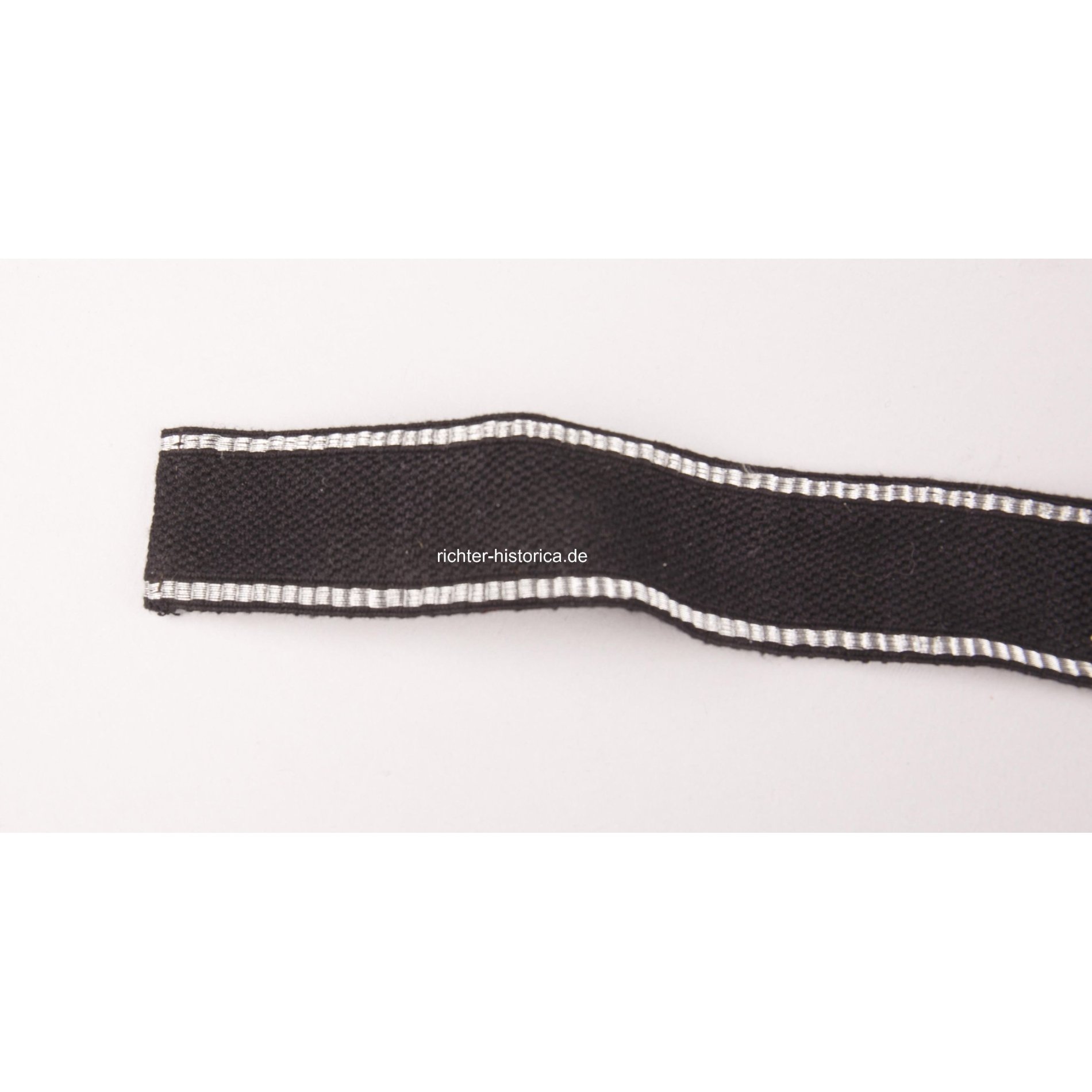 SS-Ärmelband Frw. Legion Norwegen mit RZM Etikett, MINT — image 4