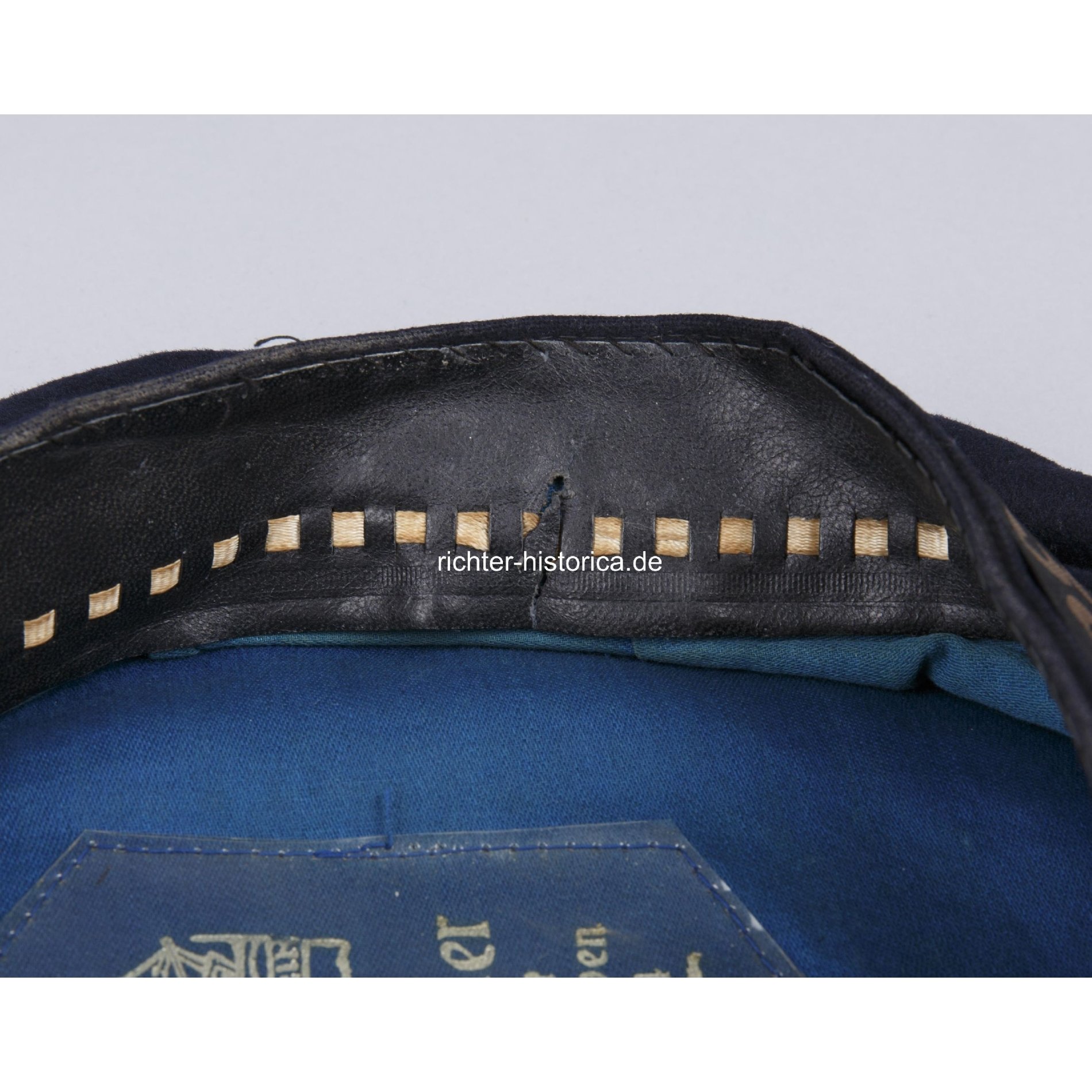 Kriegsmarine Nachlass 'Kreuzer Königsberg' Jacke mit Tellermütze — image 17