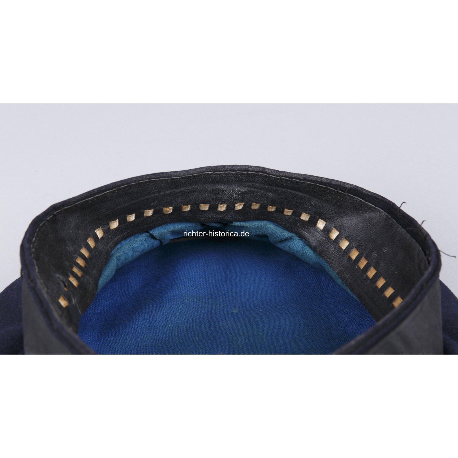 Kriegsmarine Nachlass 'Kreuzer Königsberg' Jacke mit Tellermütze — image 18