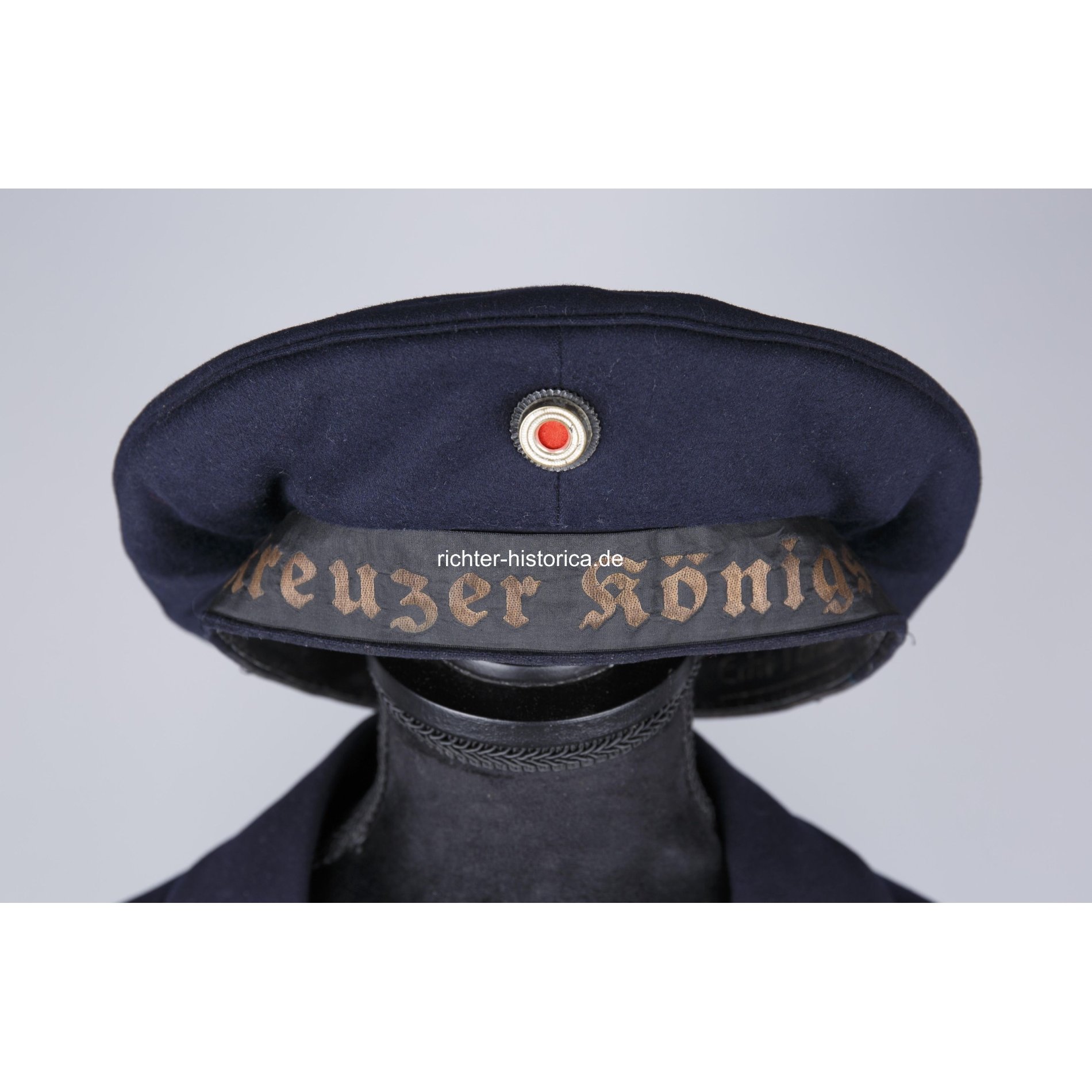 Kriegsmarine Nachlass 'Kreuzer Königsberg' Jacke mit Tellermütze — image 2