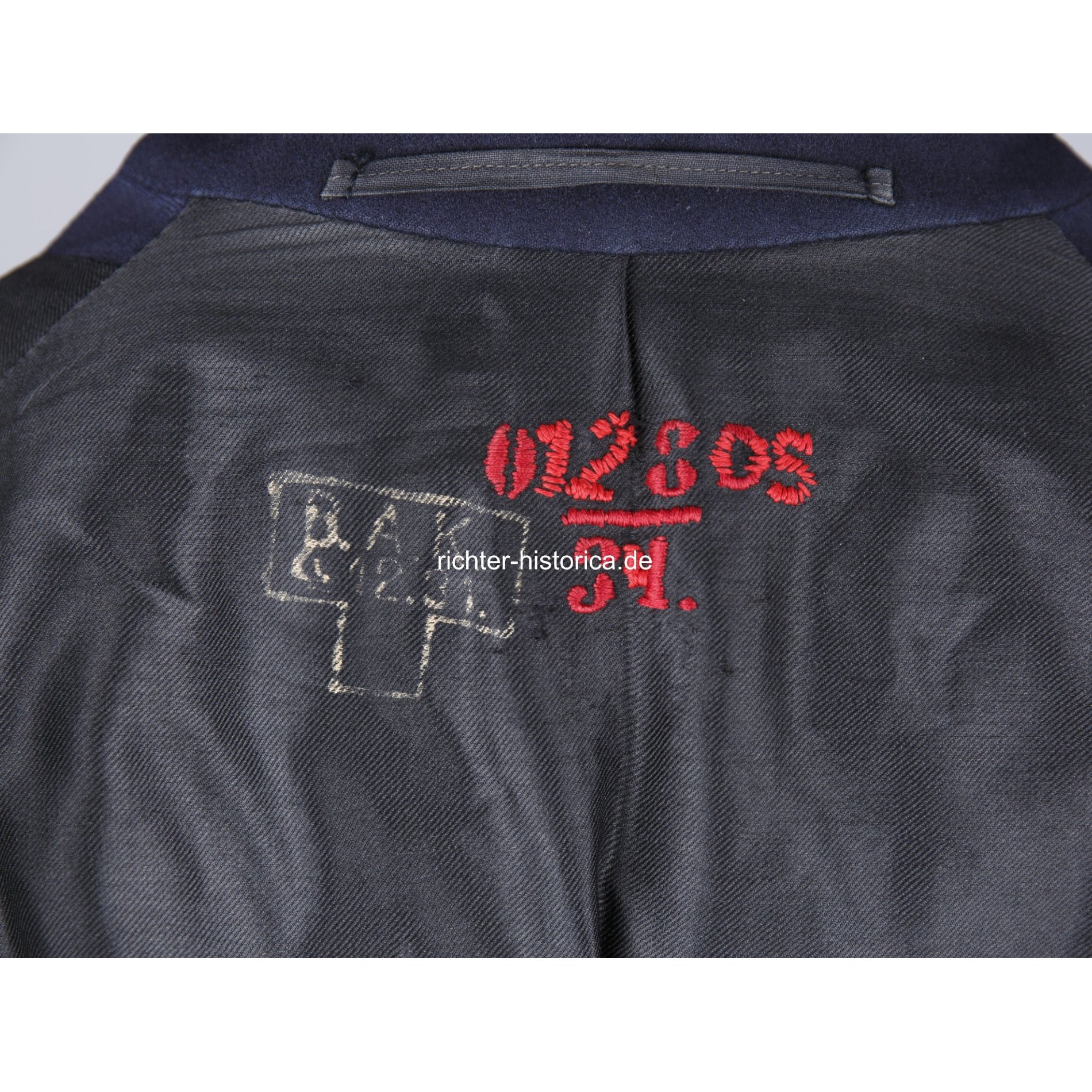 Kriegsmarine Nachlass 'Kreuzer Königsberg' Jacke mit Tellermütze — image 8