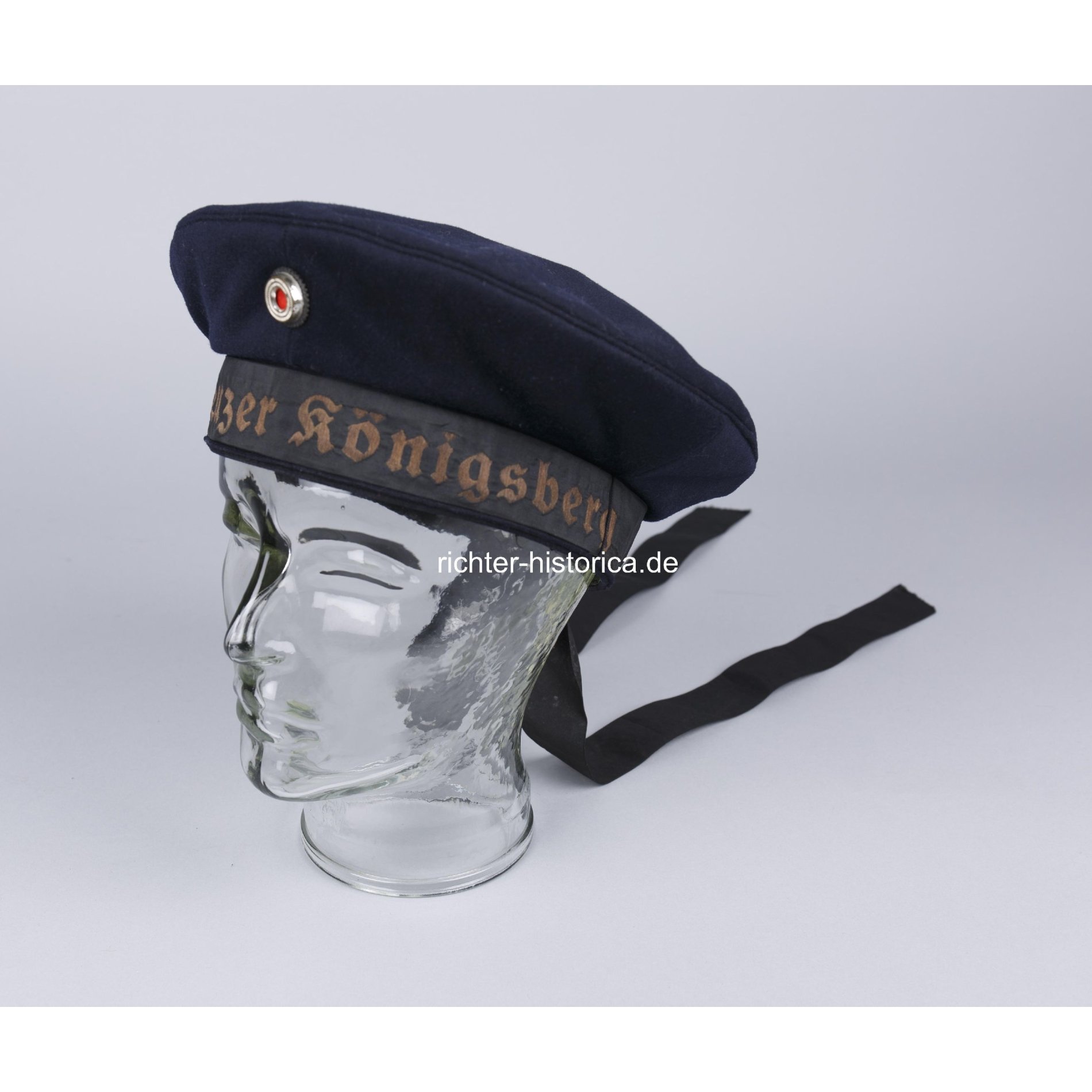 Kriegsmarine Nachlass 'Kreuzer Königsberg' Jacke mit Tellermütze — image 9