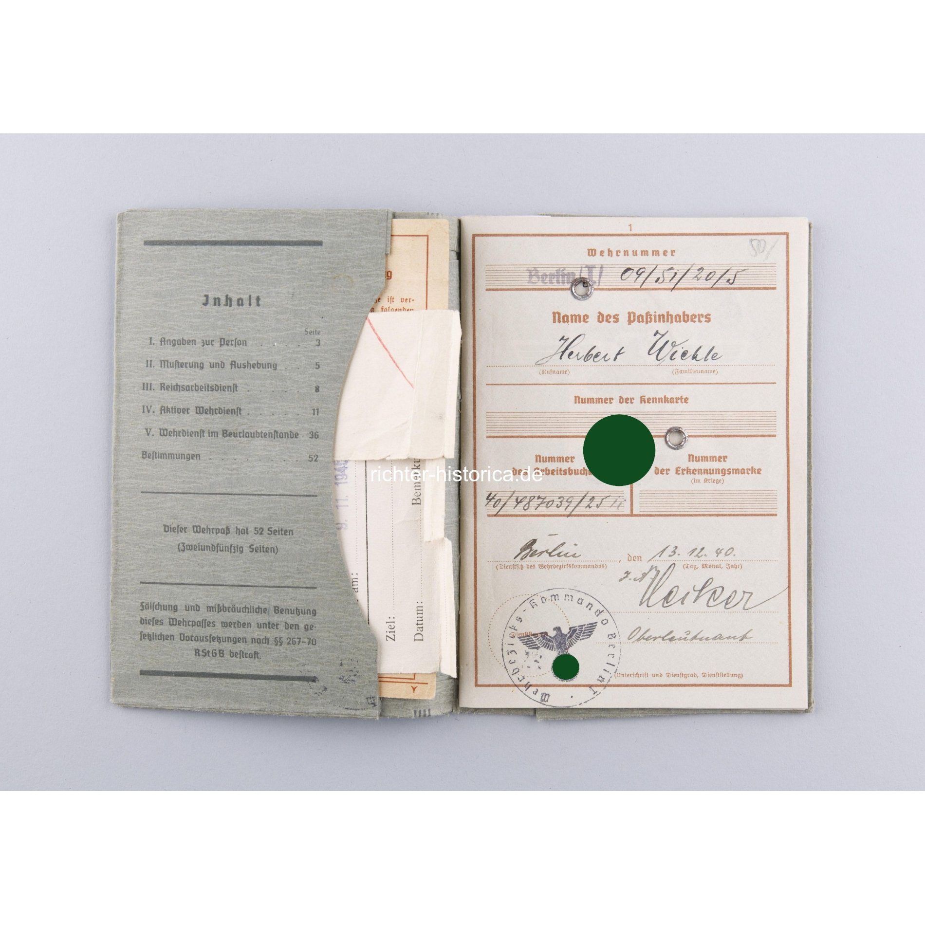 Wehrpass eines Berliners (ausgestellt 1940) — image 2