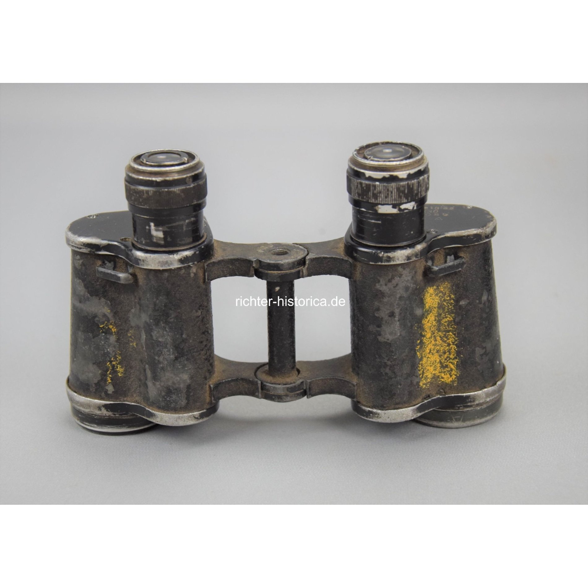 Wehrmacht Dienstglas 6x30 ddx mit Leder Köcher — image 2