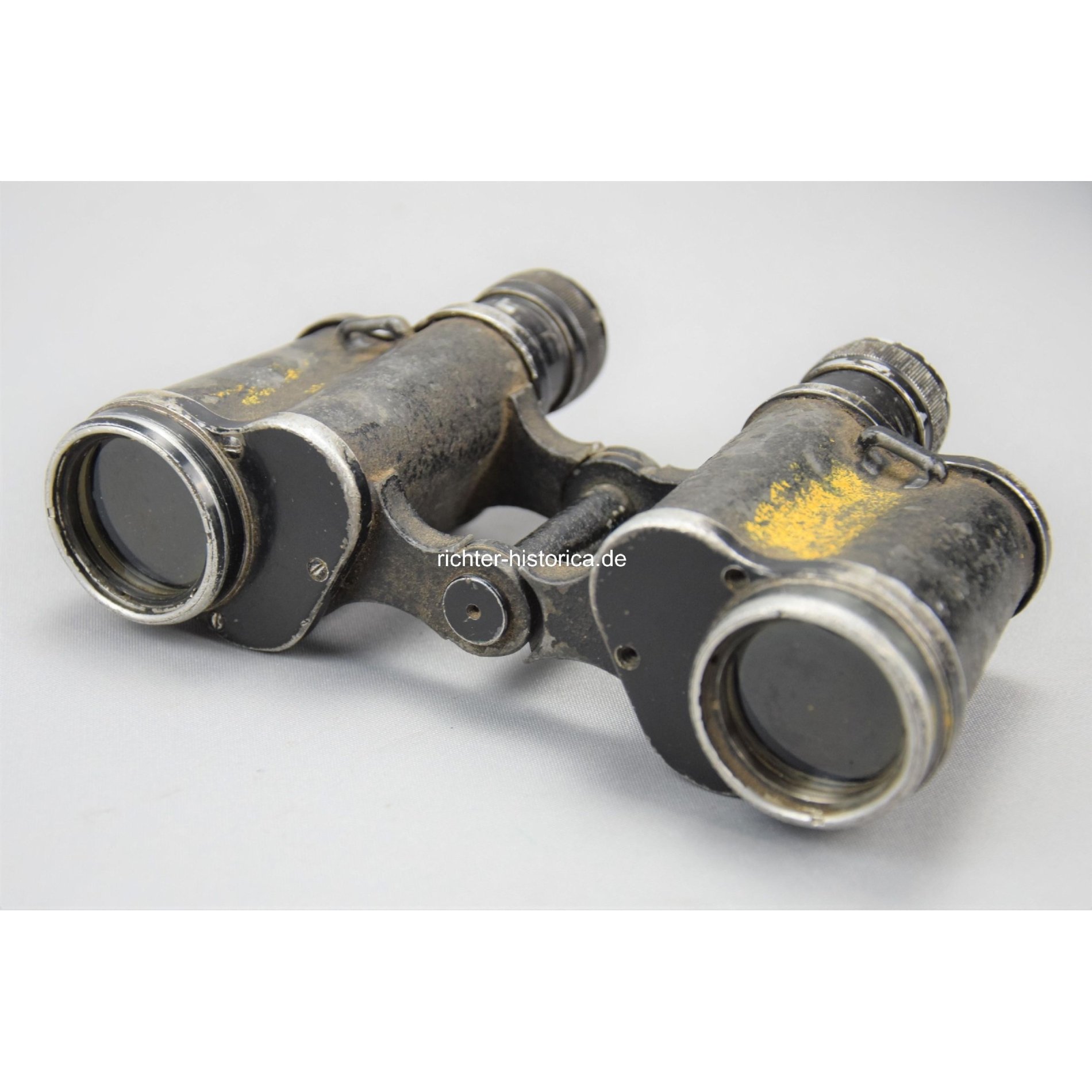 Wehrmacht Dienstglas 6x30 ddx mit Leder Köcher — image 4