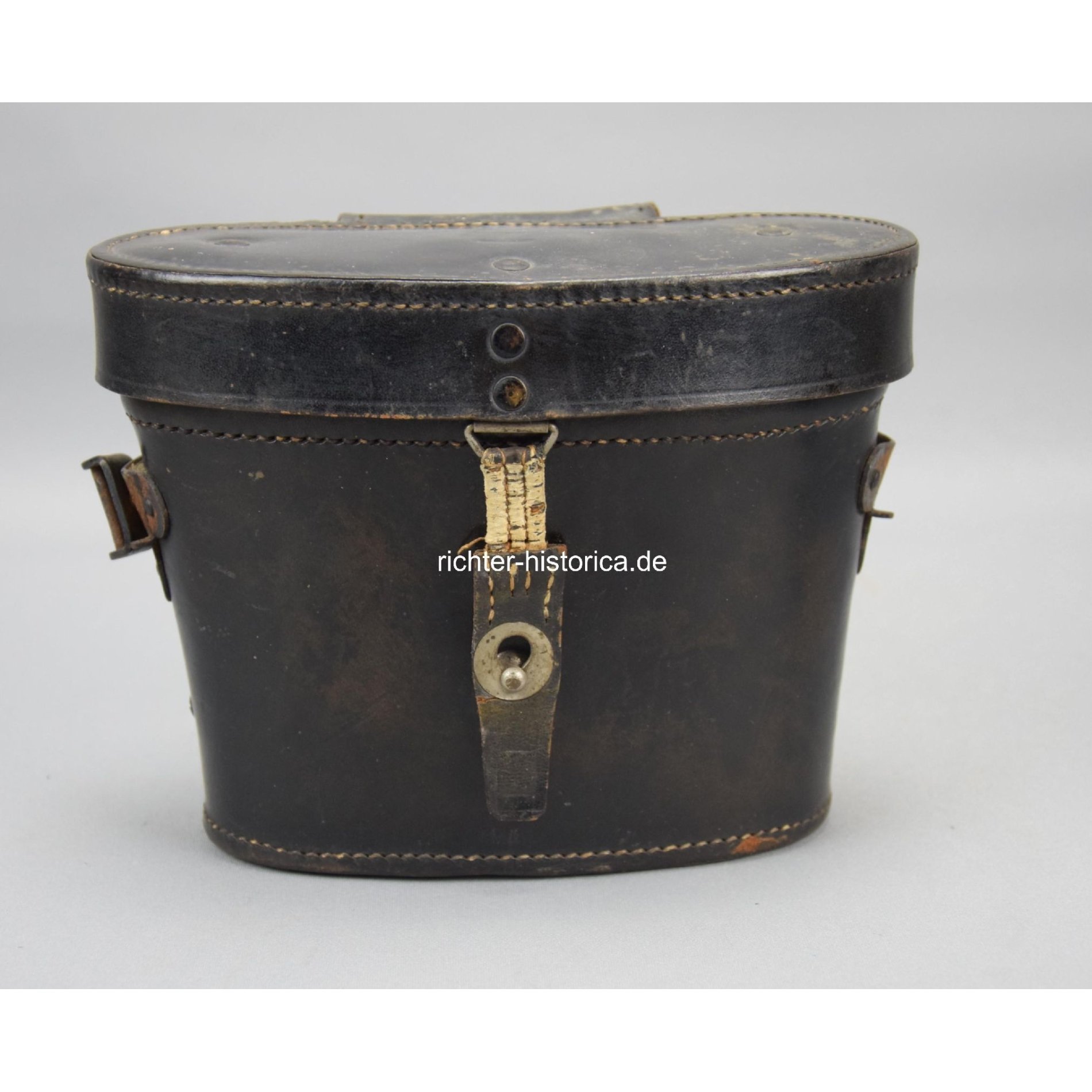 Wehrmacht Dienstglas 6x30 ddx mit Leder Köcher — image 6