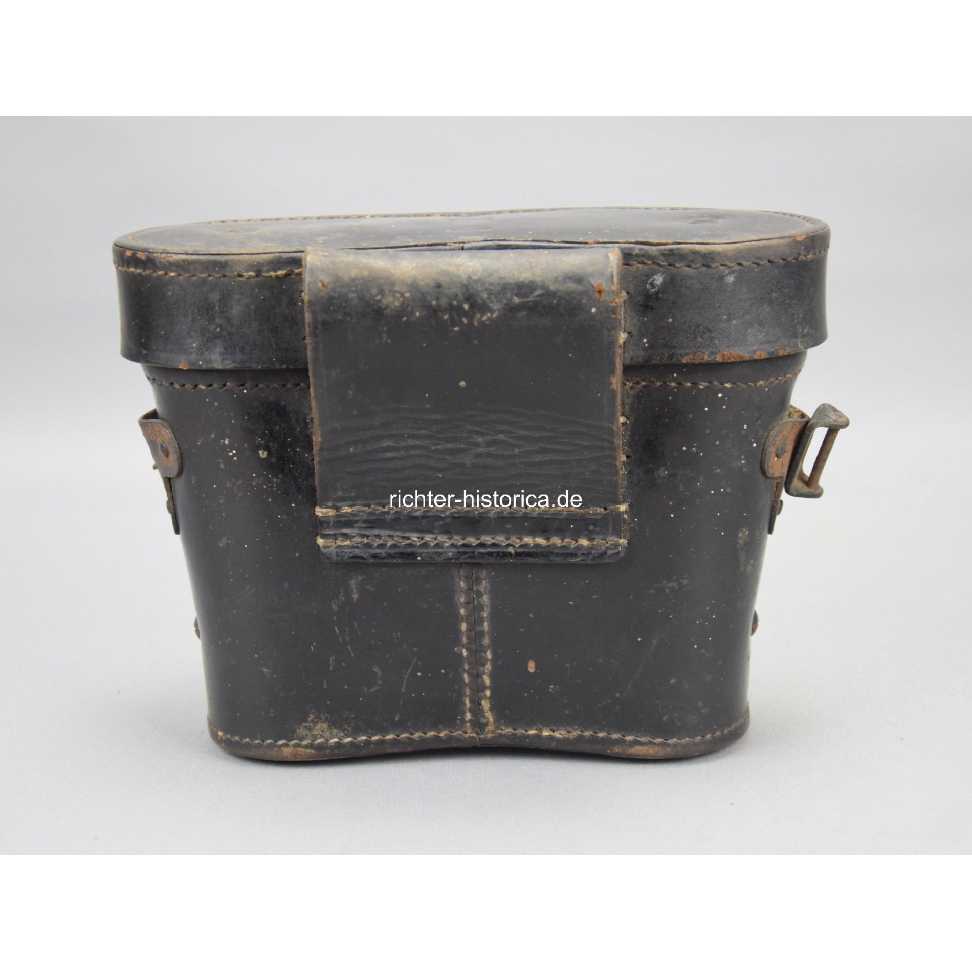 Wehrmacht Dienstglas 6x30 ddx mit Leder Köcher — image 7