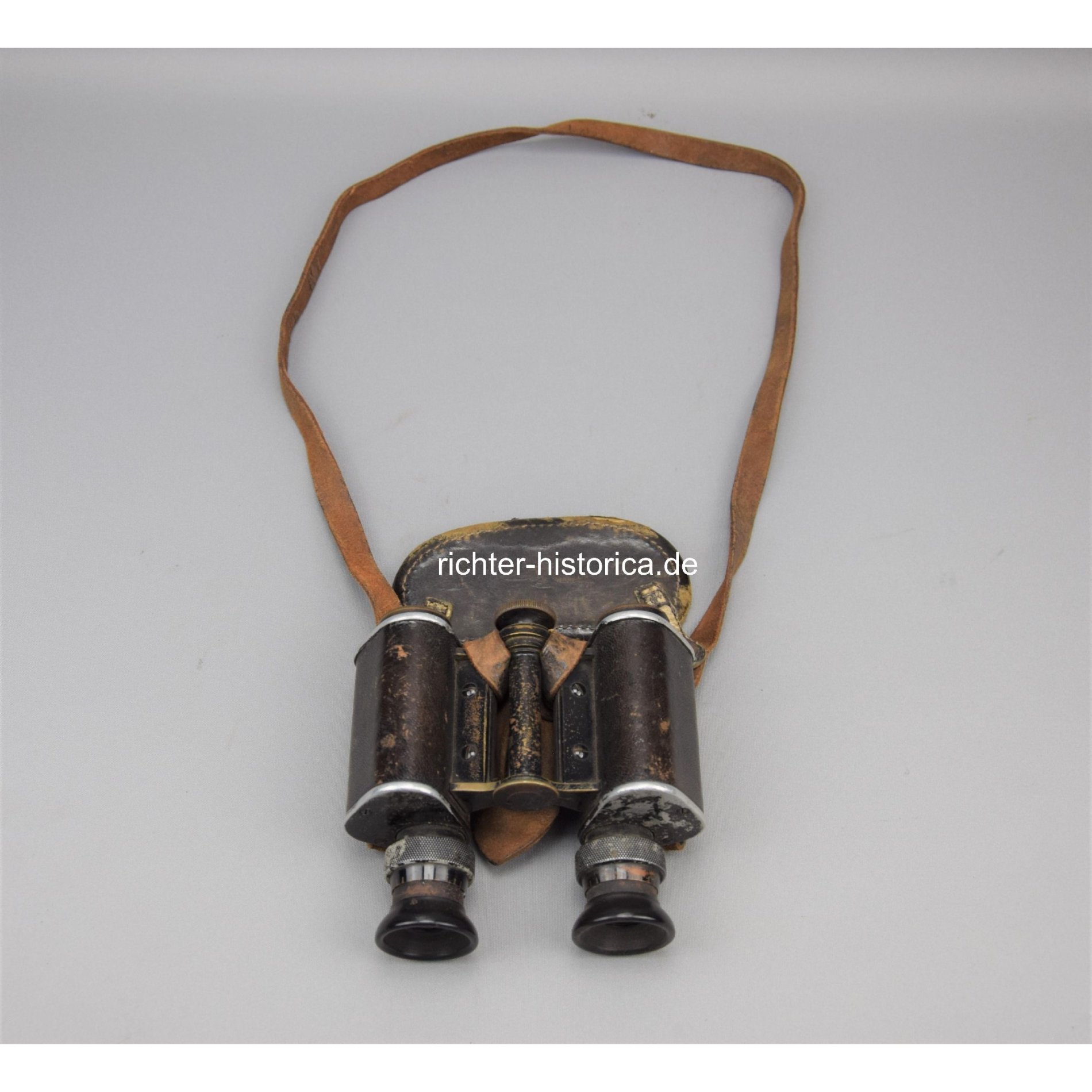 Dienstglas C.P. Goerz Berlin D.F. 99 im Köcher — image 2