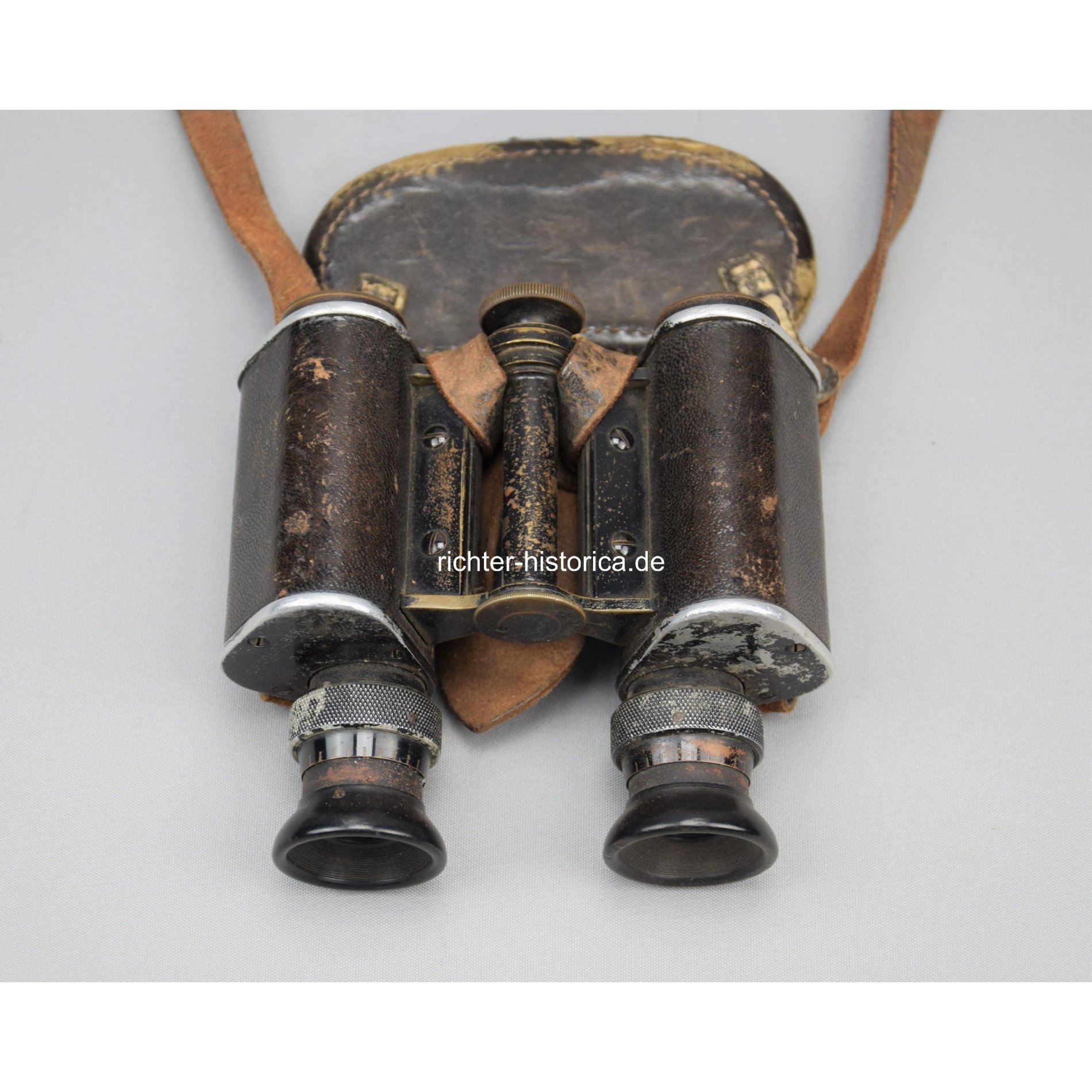 Dienstglas C.P. Goerz Berlin D.F. 99 im Köcher — image 3