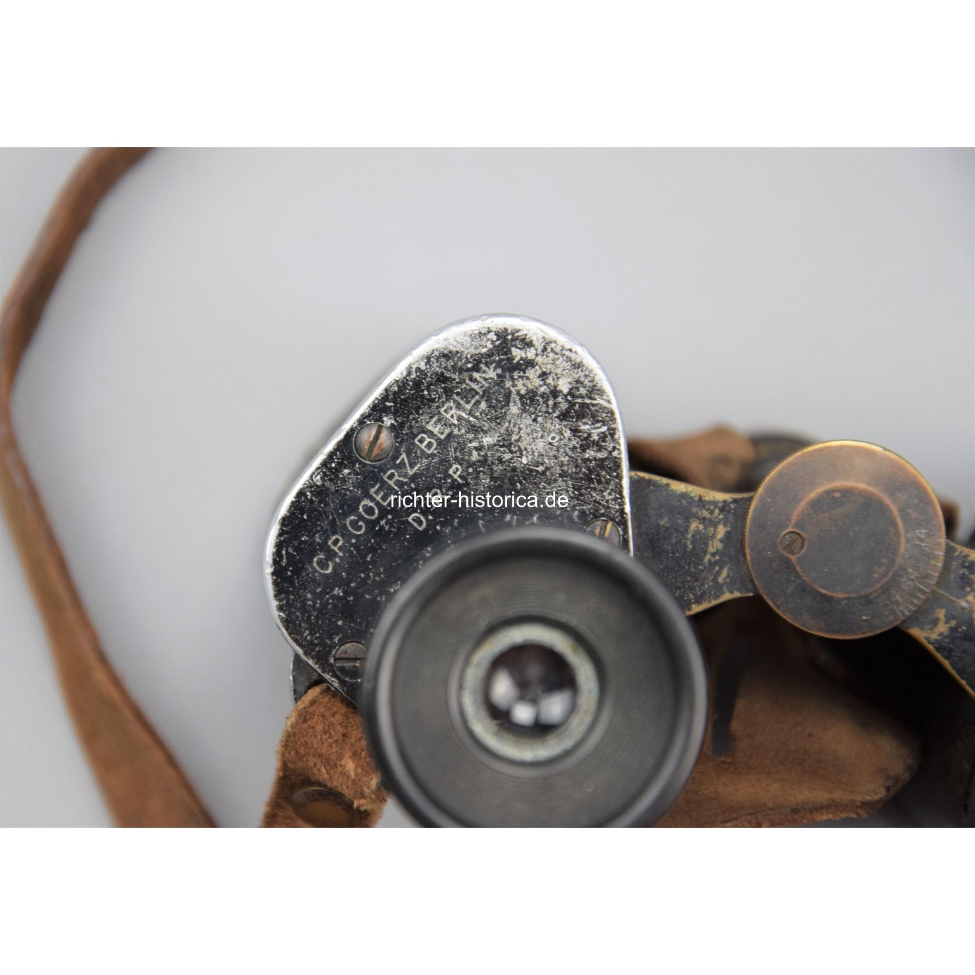 Dienstglas C.P. Goerz Berlin D.F. 99 im Köcher — image 6