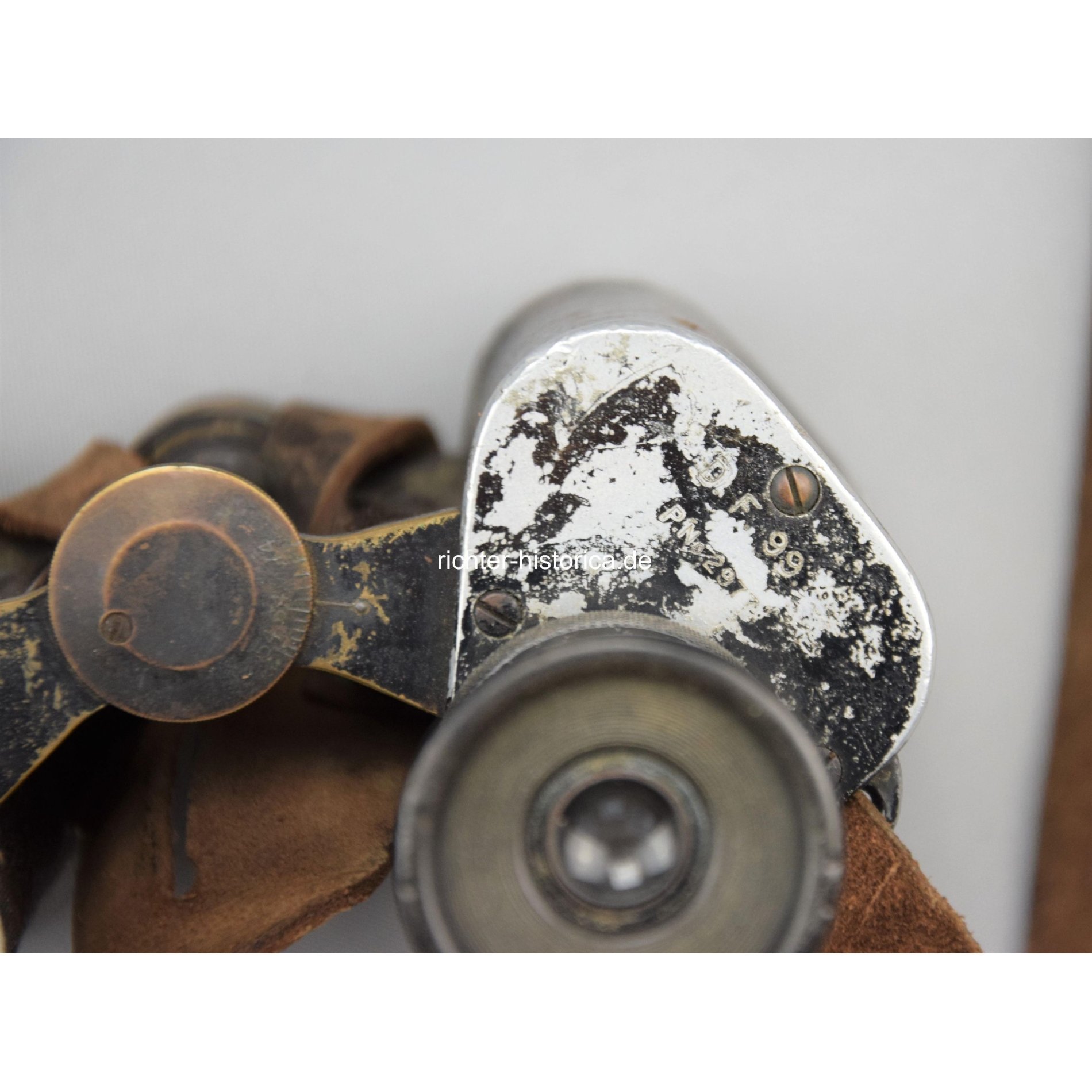 Dienstglas C.P. Goerz Berlin D.F. 99 im Köcher — image 7
