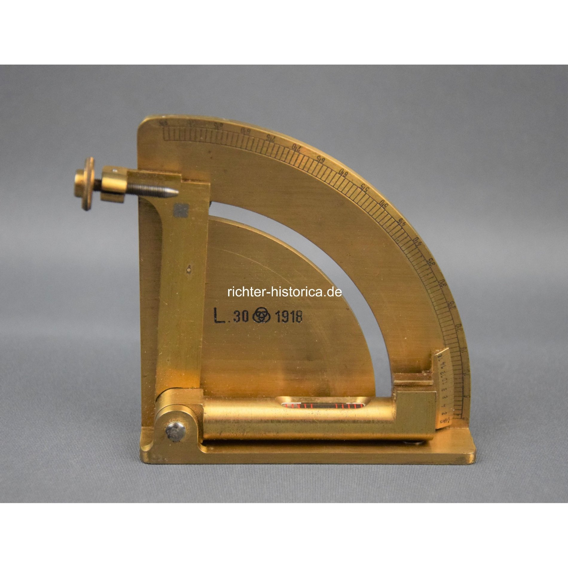 Winkelmesser der Artillerie L.30 1918 — image 2