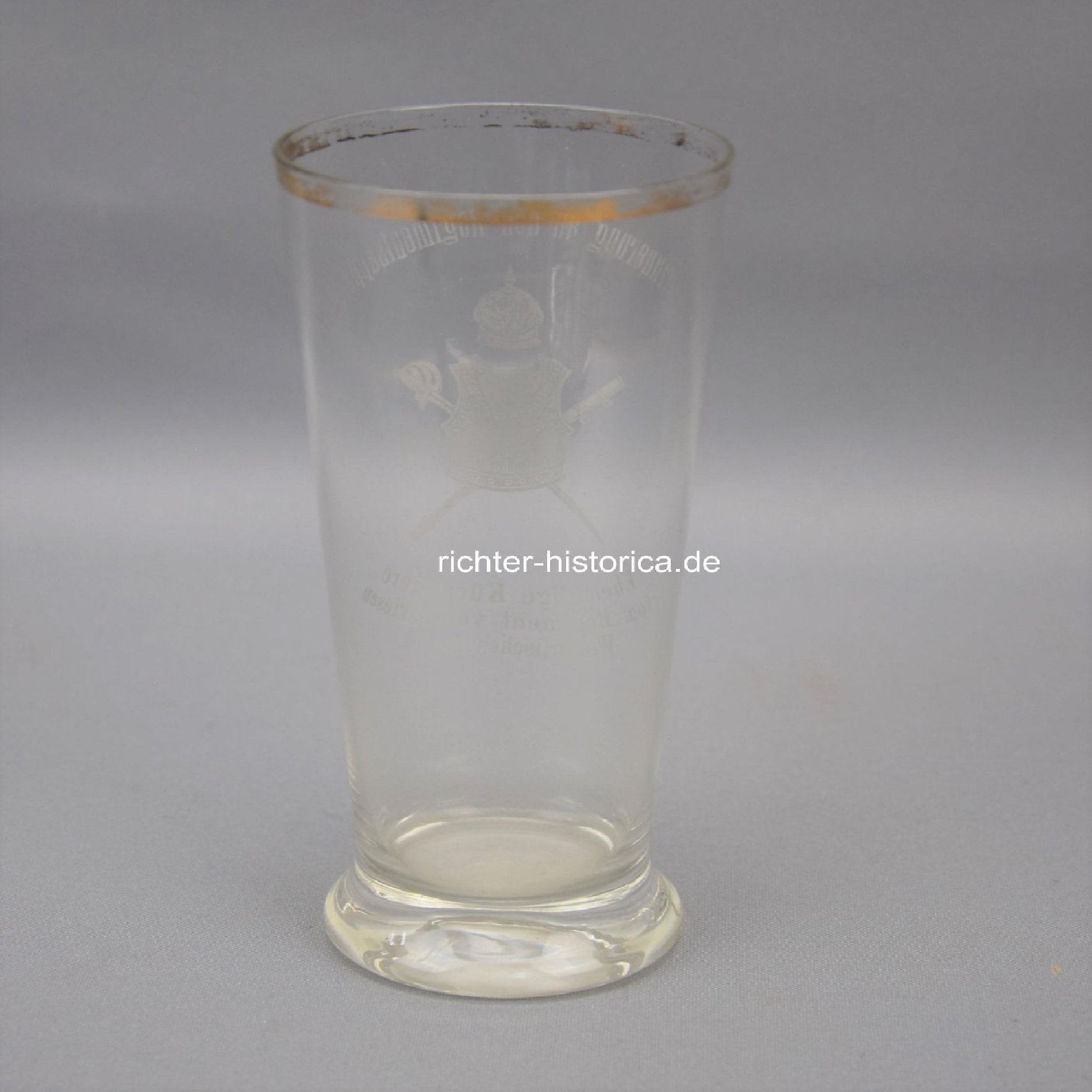 Patriotisches Glas mit Aufschrift 'Zur Erinnerung an den Regimentsappell 1912' Kürassier Regiment v. Driesen West. No4 — image 2