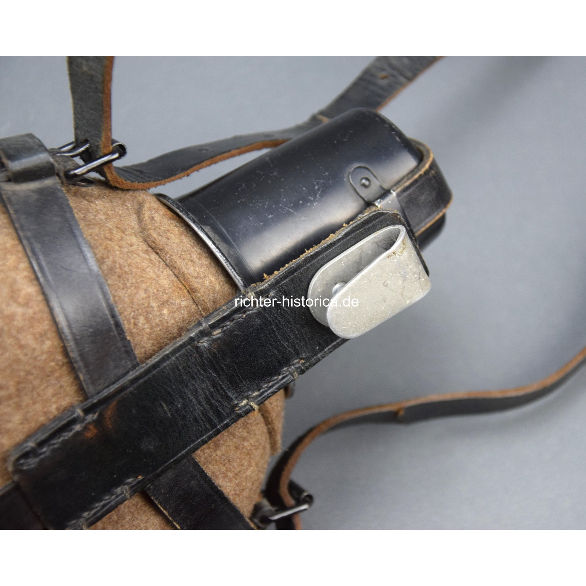 Wehrmacht Labeflasche für Sanitäter ESB40 Zustand 1 — image 2