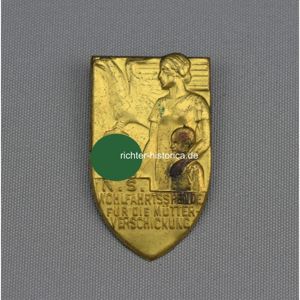 Blechabzeichen 'N.S. Wohlfahrtsspende für die Mütter-Verschickung