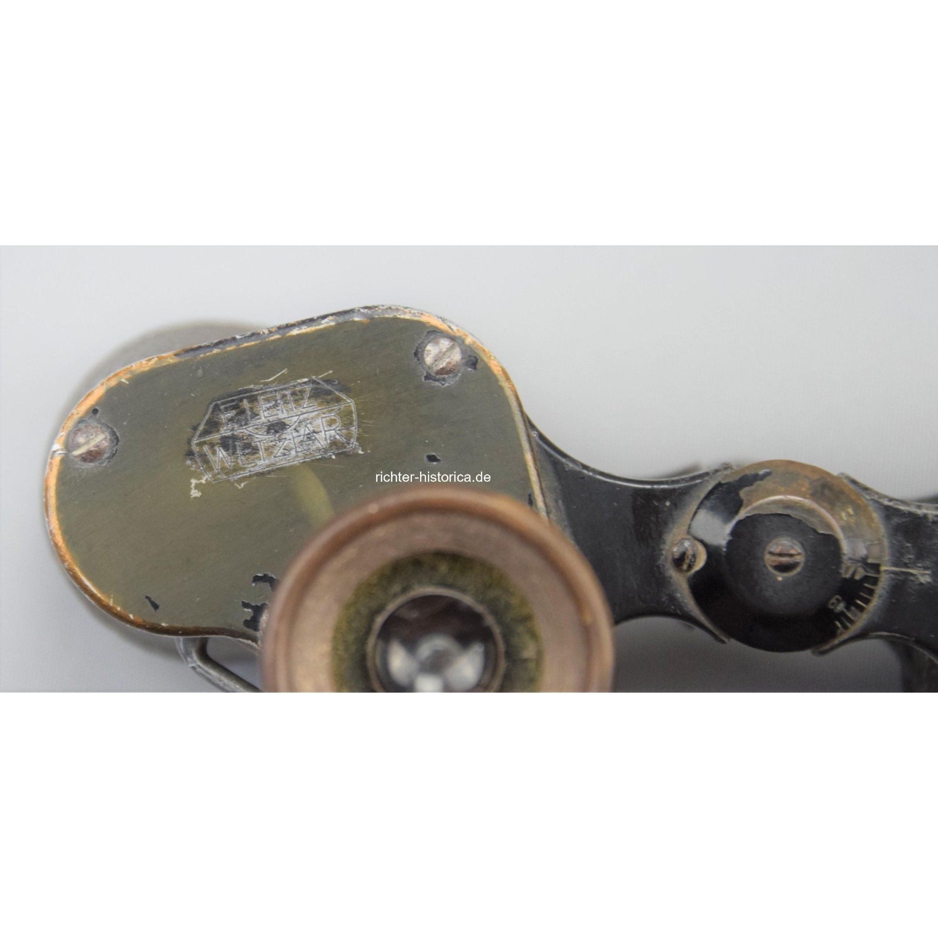 Wehrmacht Dienstglas 6 x 30 E. Leitz Wetzlar — image 2