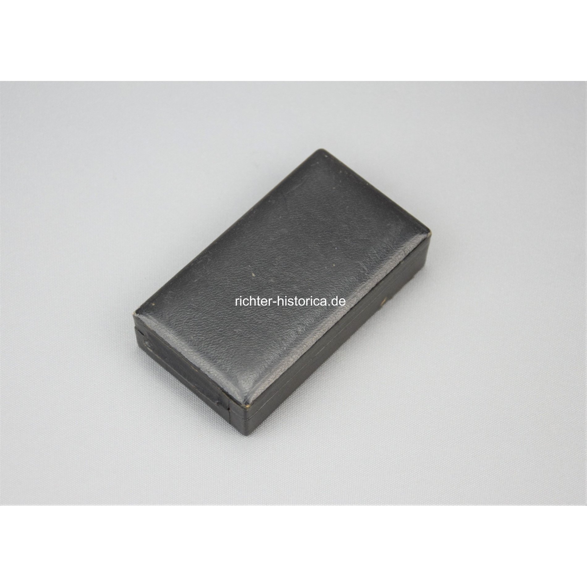 Medaille der König-Karl-Jubiläumsstiftung Freistaat Württemberg im Etui — image 4