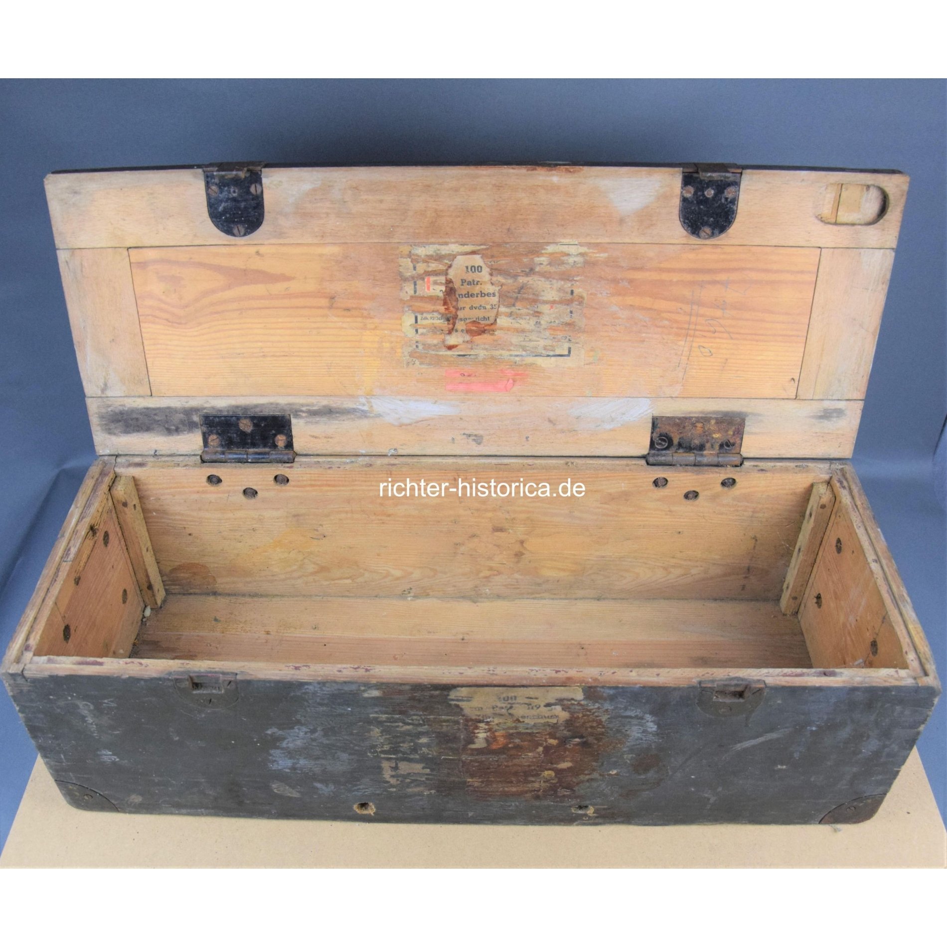 Wehrmacht leere Holzkiste/Munitionskiste für 2cm Panzergranat-Patronen — image 7