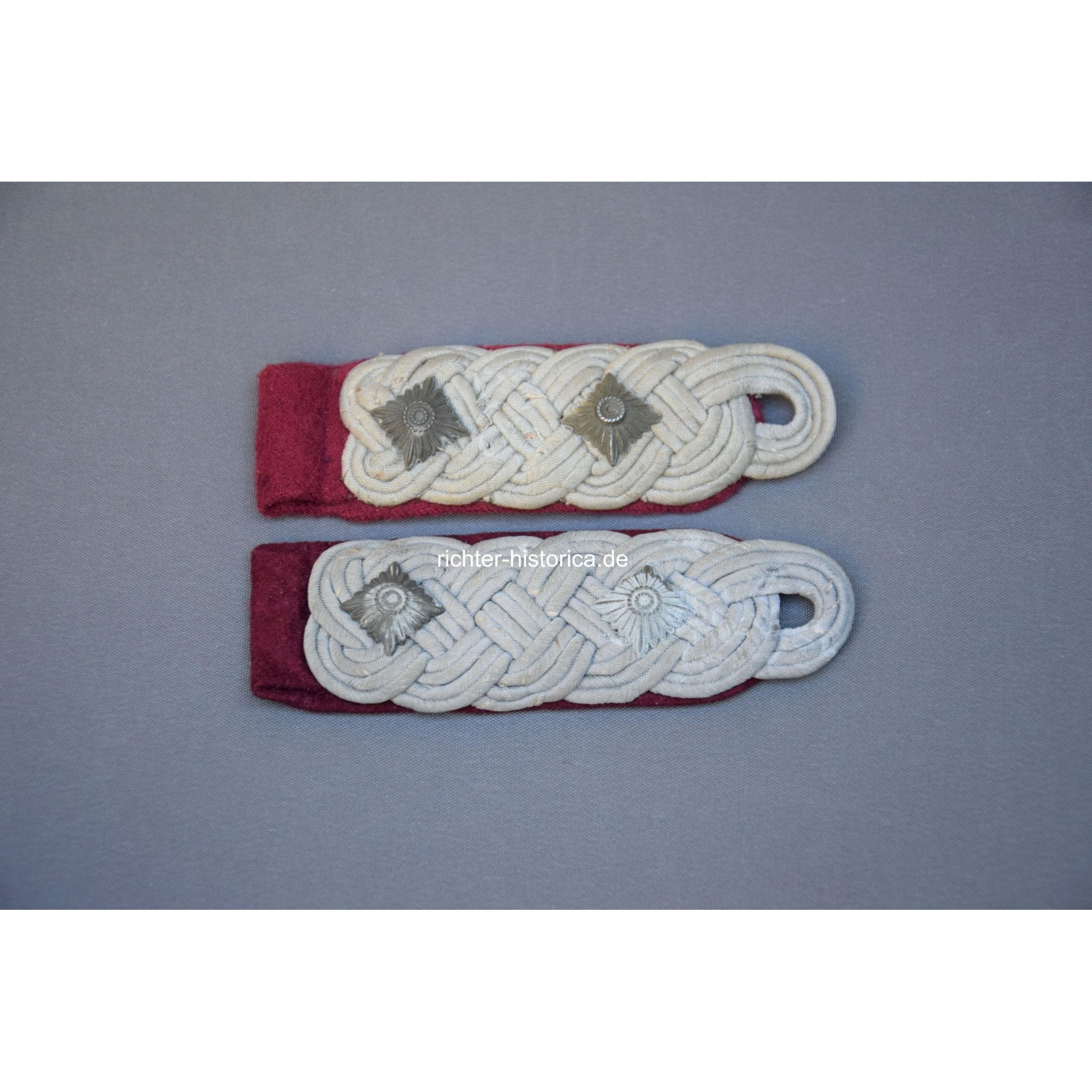 Paar Schulterstücke für einen Oberst der Nebeltruppe — image 2