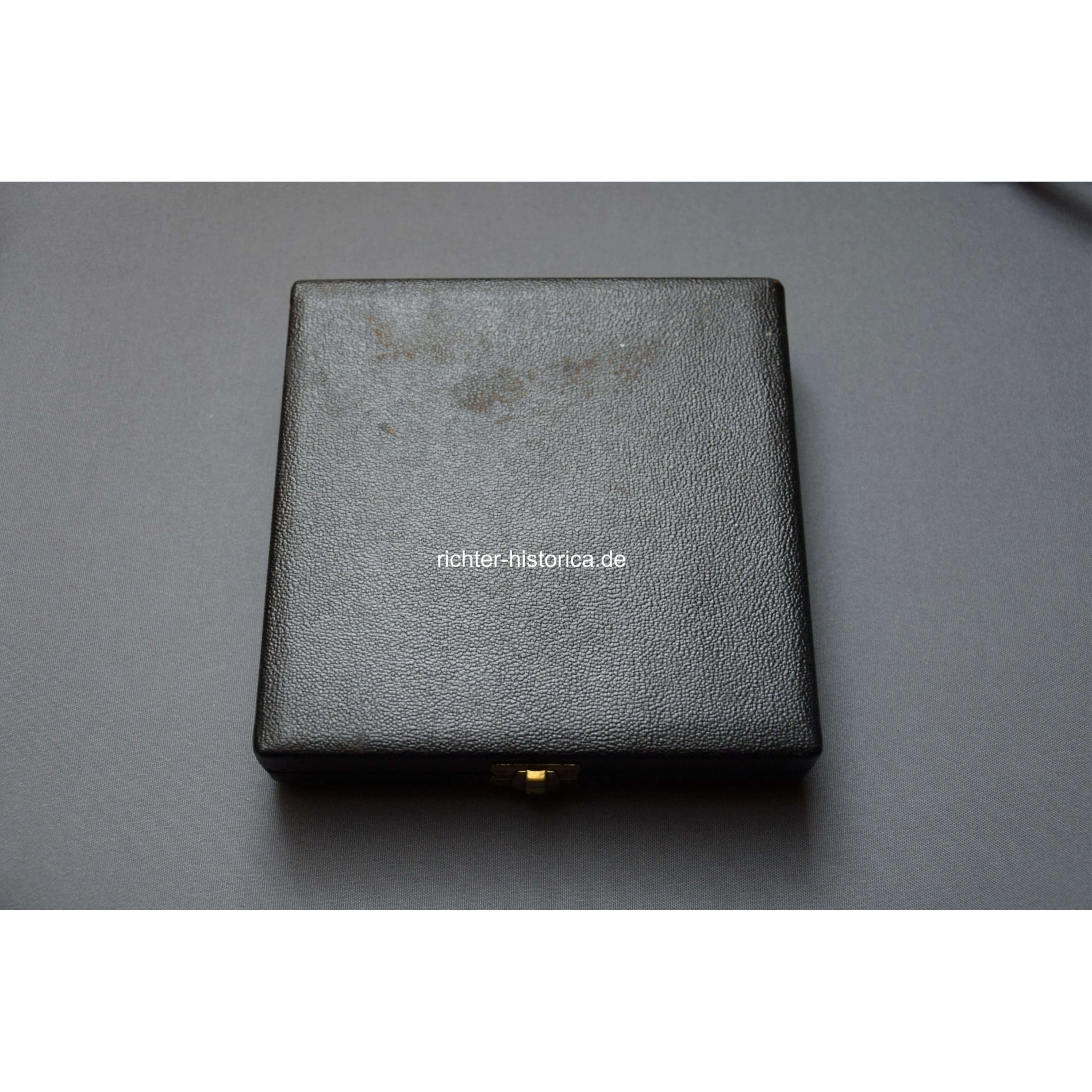 Runde schwere Plakette 'Für Verdienste um die Technik und den VDI' — image 3