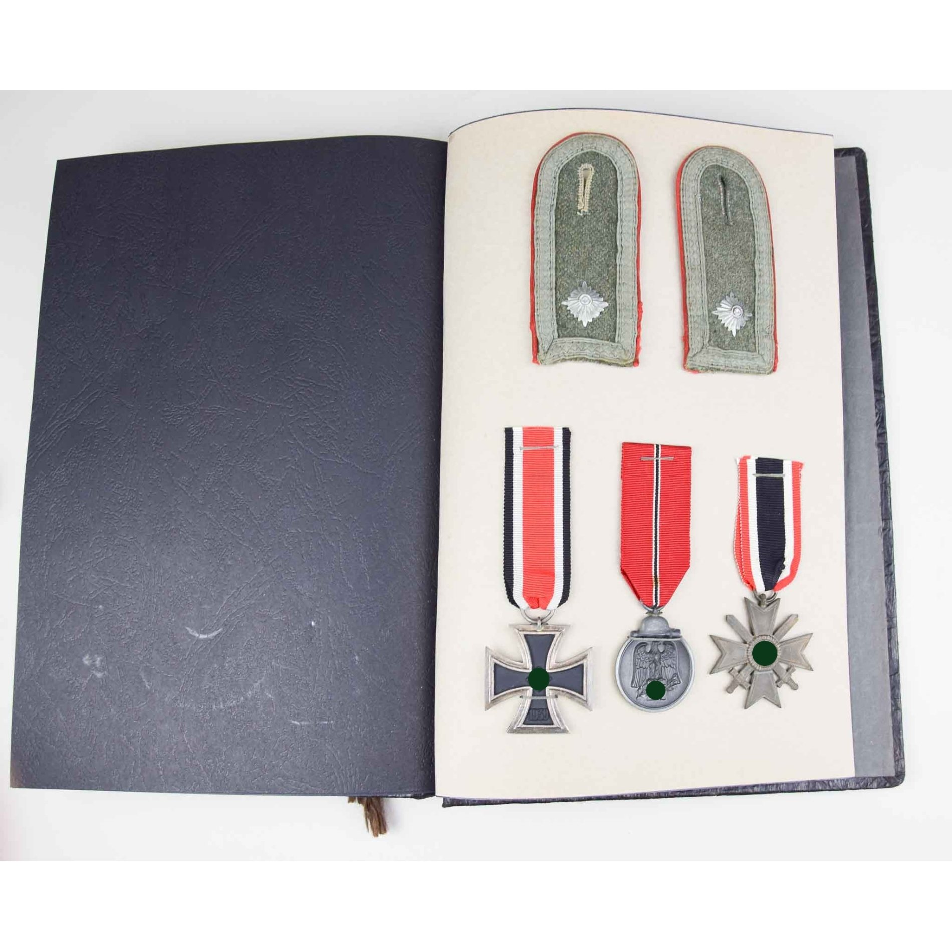 Wehrmacht Fotoalbum 5./Art.Rgt. 38 u. 1./Heeres-Flak-Art.Abt. 272 mit Orden! — image 12