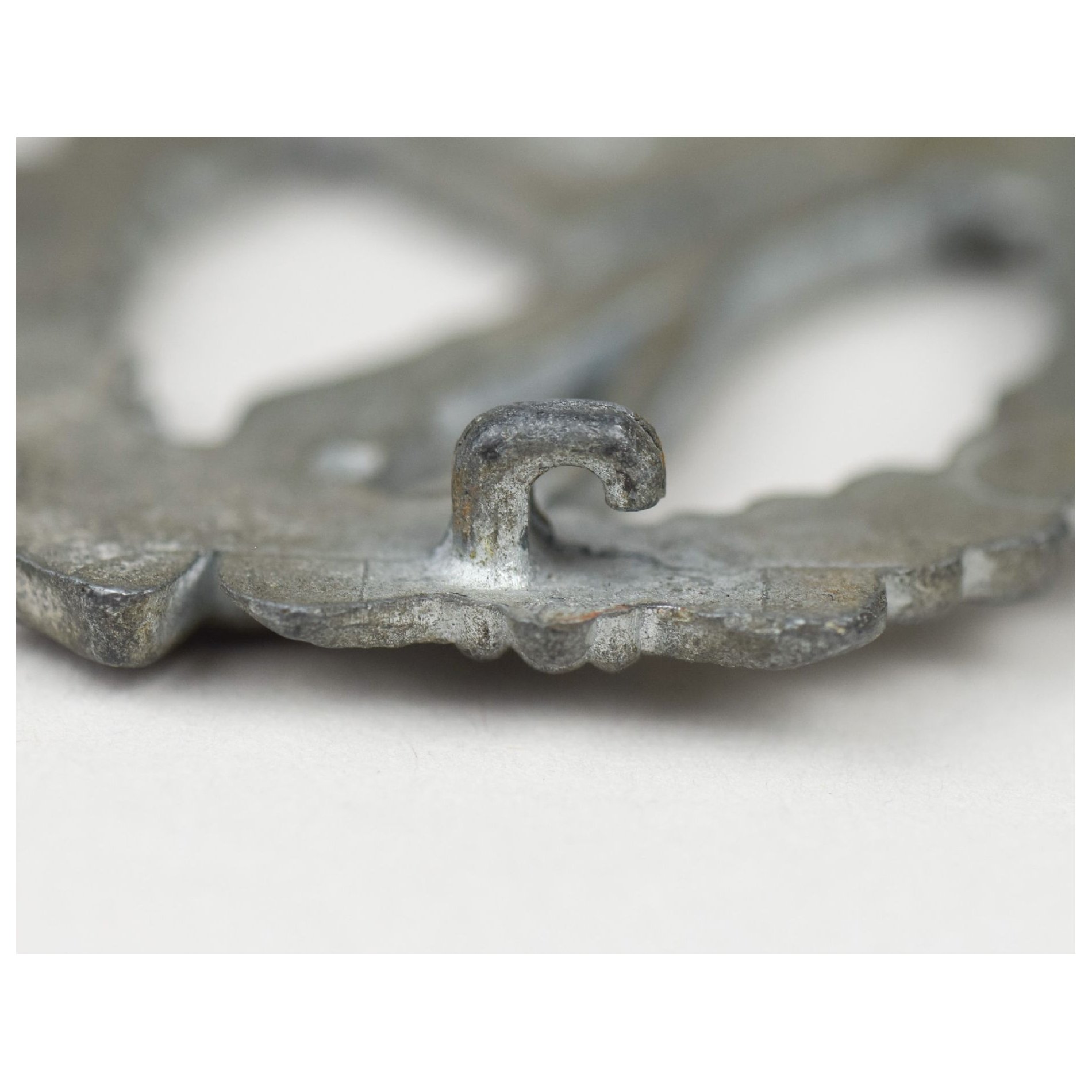 Infanterie Sturmabzeichen in Silber Hersteller Assmann mit Kokille '3' — image 6