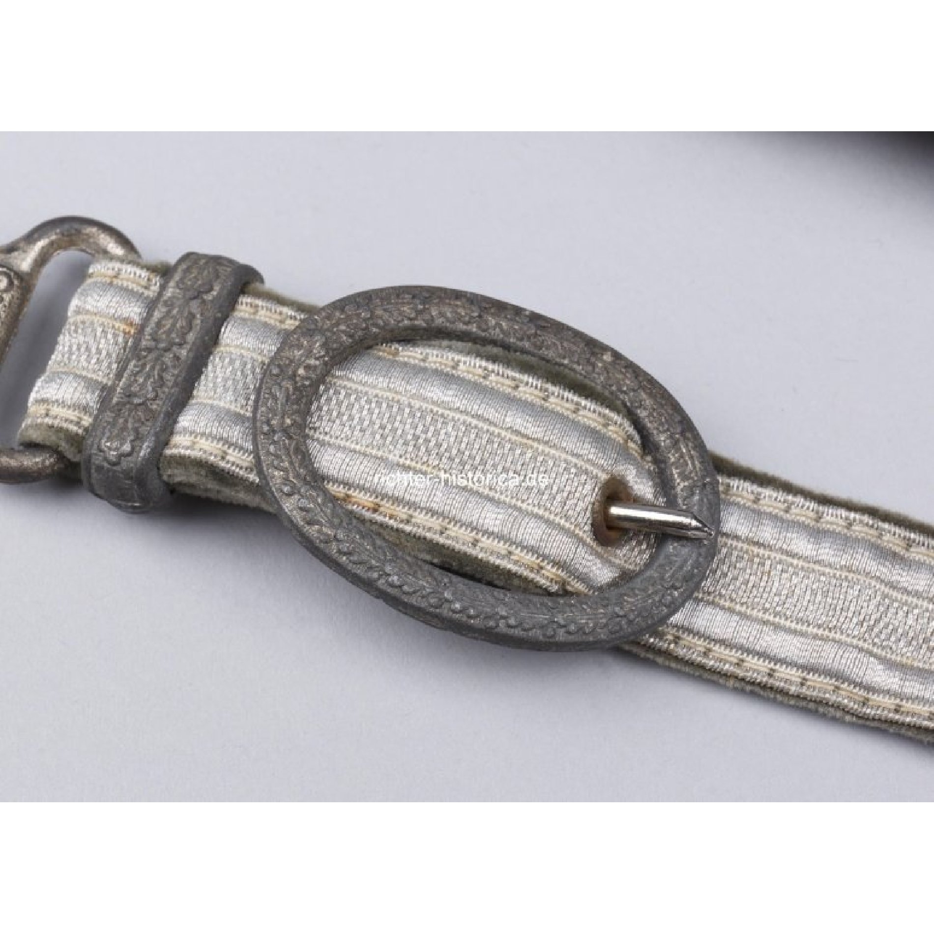 Heeres Offiziersdolch mit Herst. 'P.D Lüneschloss, Lüdenscheid' und Gehänge — image 11