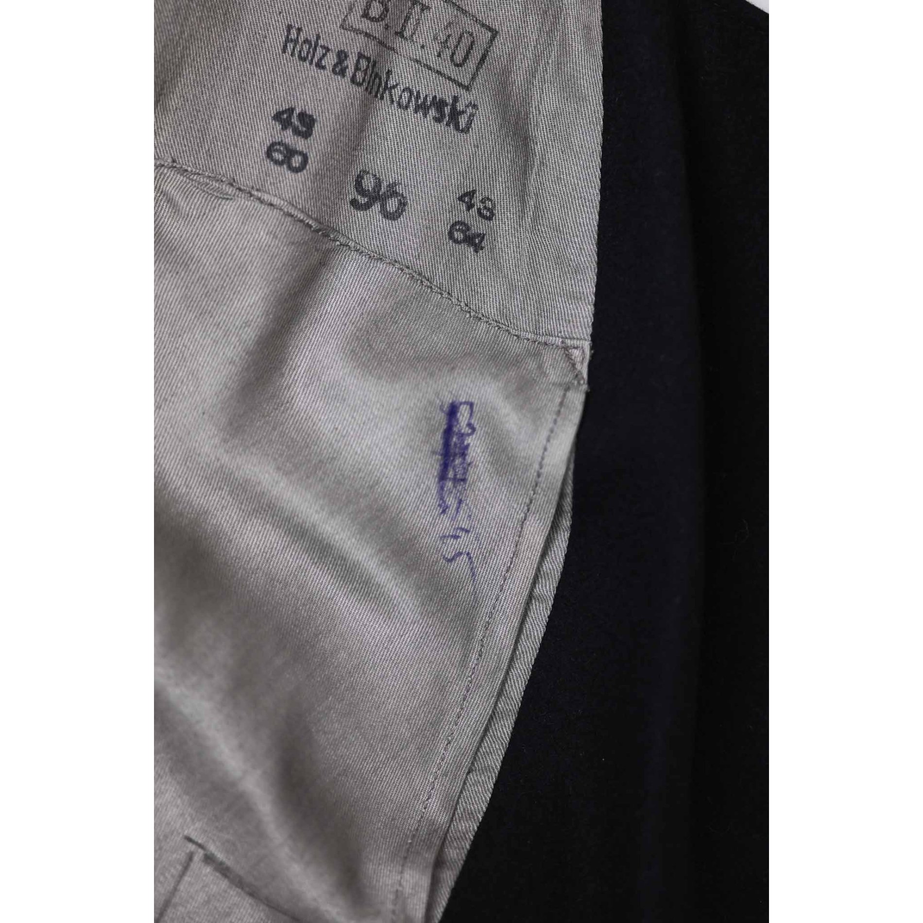 Wehrmacht-Panzeroffizier Uniform von einem Oberleutnant — image 22