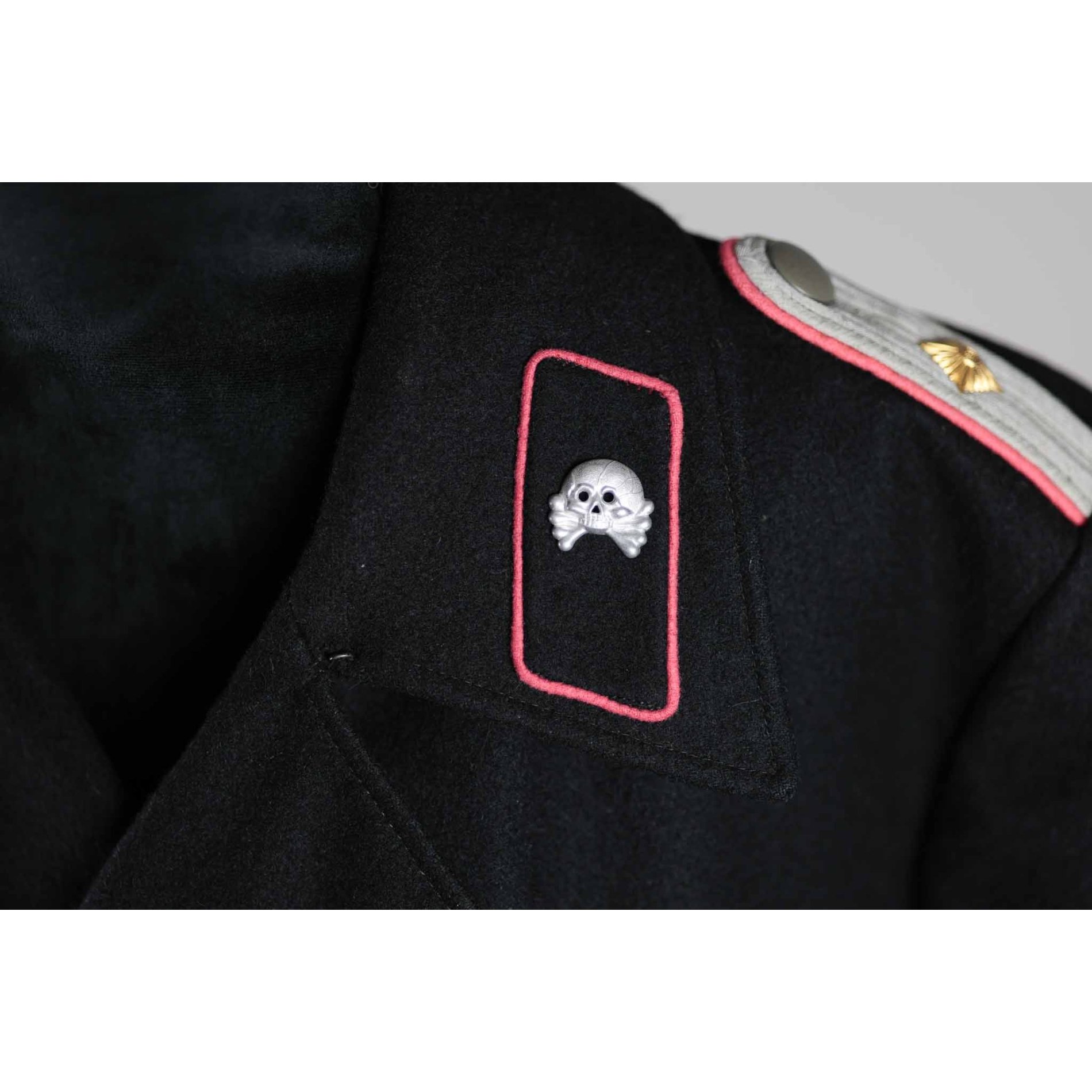 Wehrmacht-Panzeroffizier Uniform von einem Oberleutnant — image 5