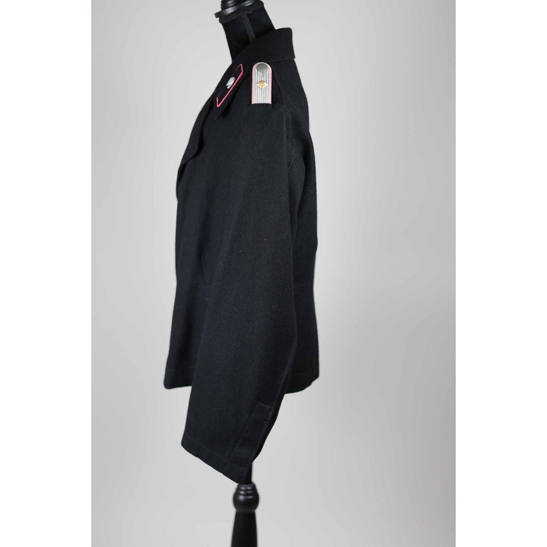 Wehrmacht-Panzeroffizier Uniform von einem Oberleutnant — image 9