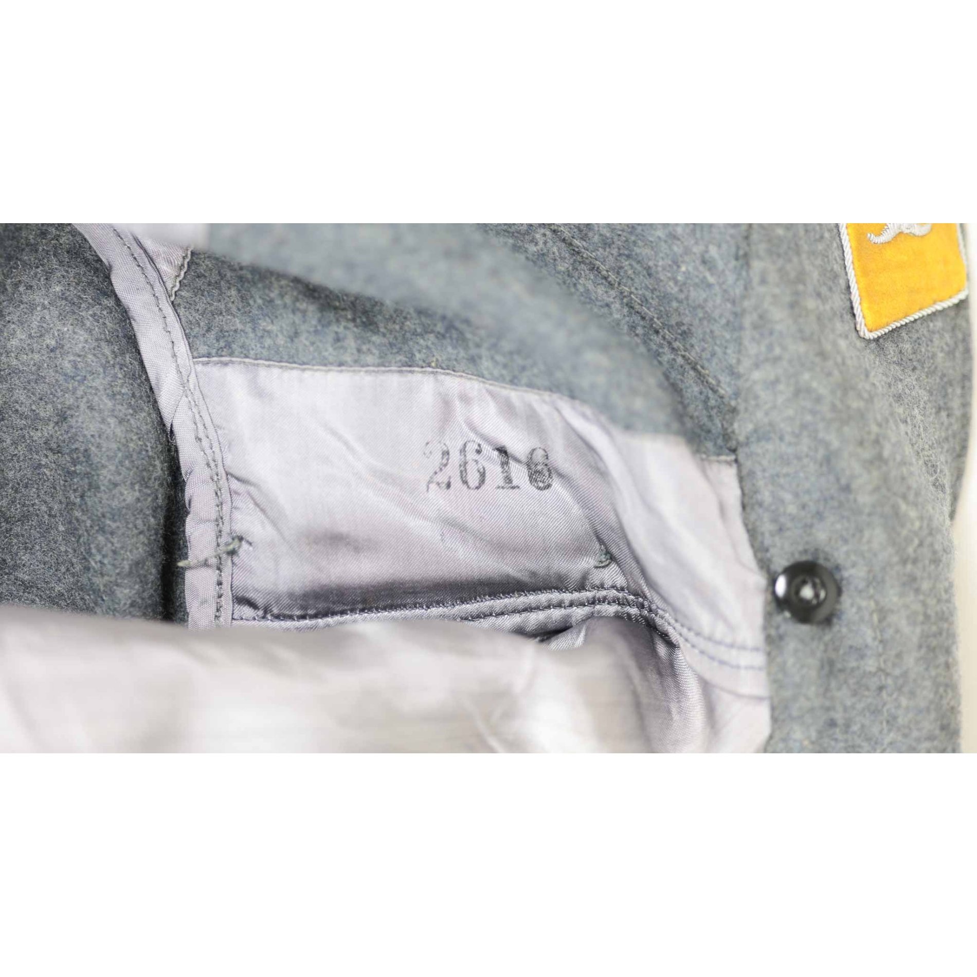 Luftwaffe Uniform für einen Hauptmann der Fliegertruppe mit Frontflugspange in Gold — image 21