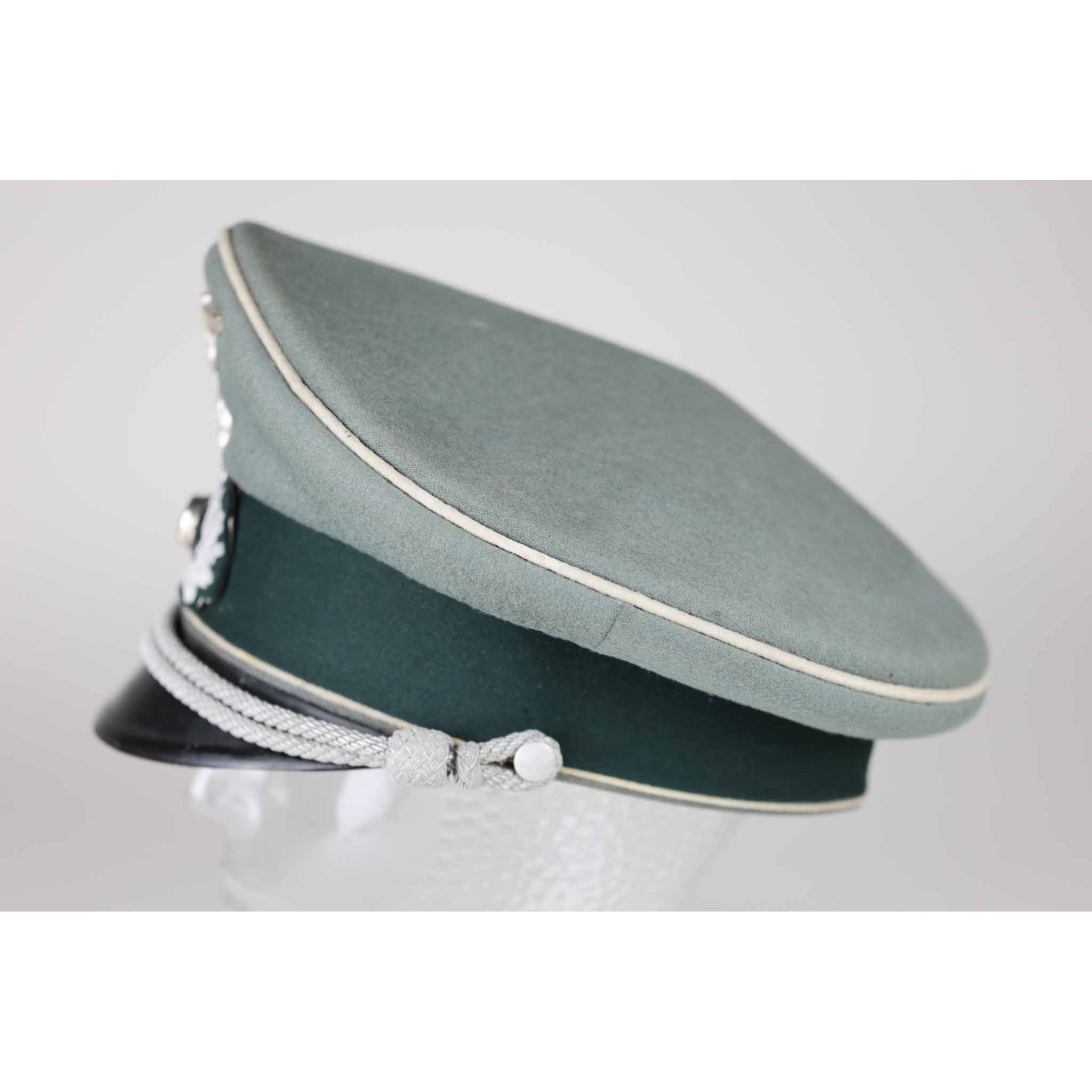 Wehrmacht Schirmmütze für Offiziere im Infanterie Regiment 17 Braunschweig Totenkopf — image 4