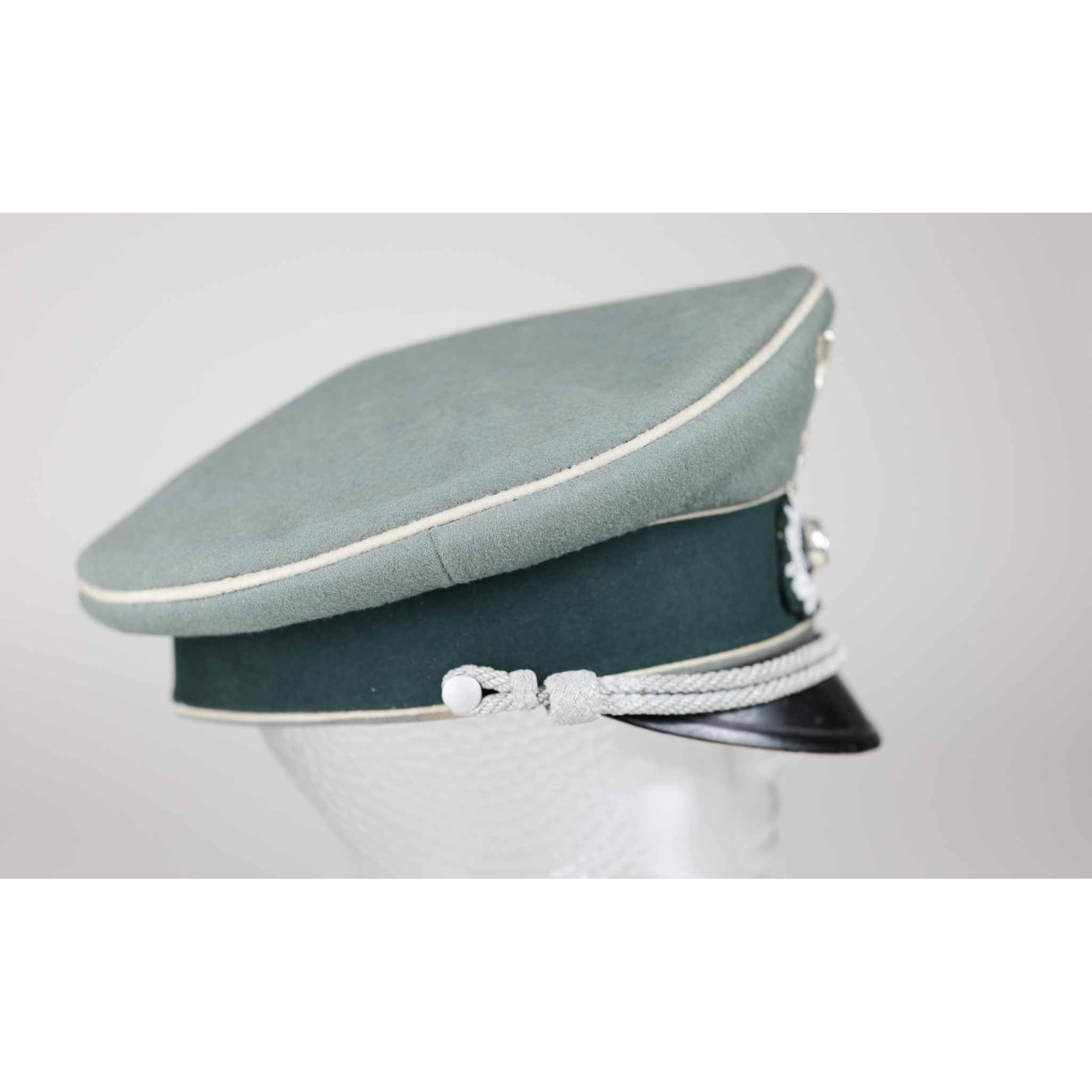 Wehrmacht Schirmmütze für Offiziere im Infanterie Regiment 17 Braunschweig Totenkopf — image 5