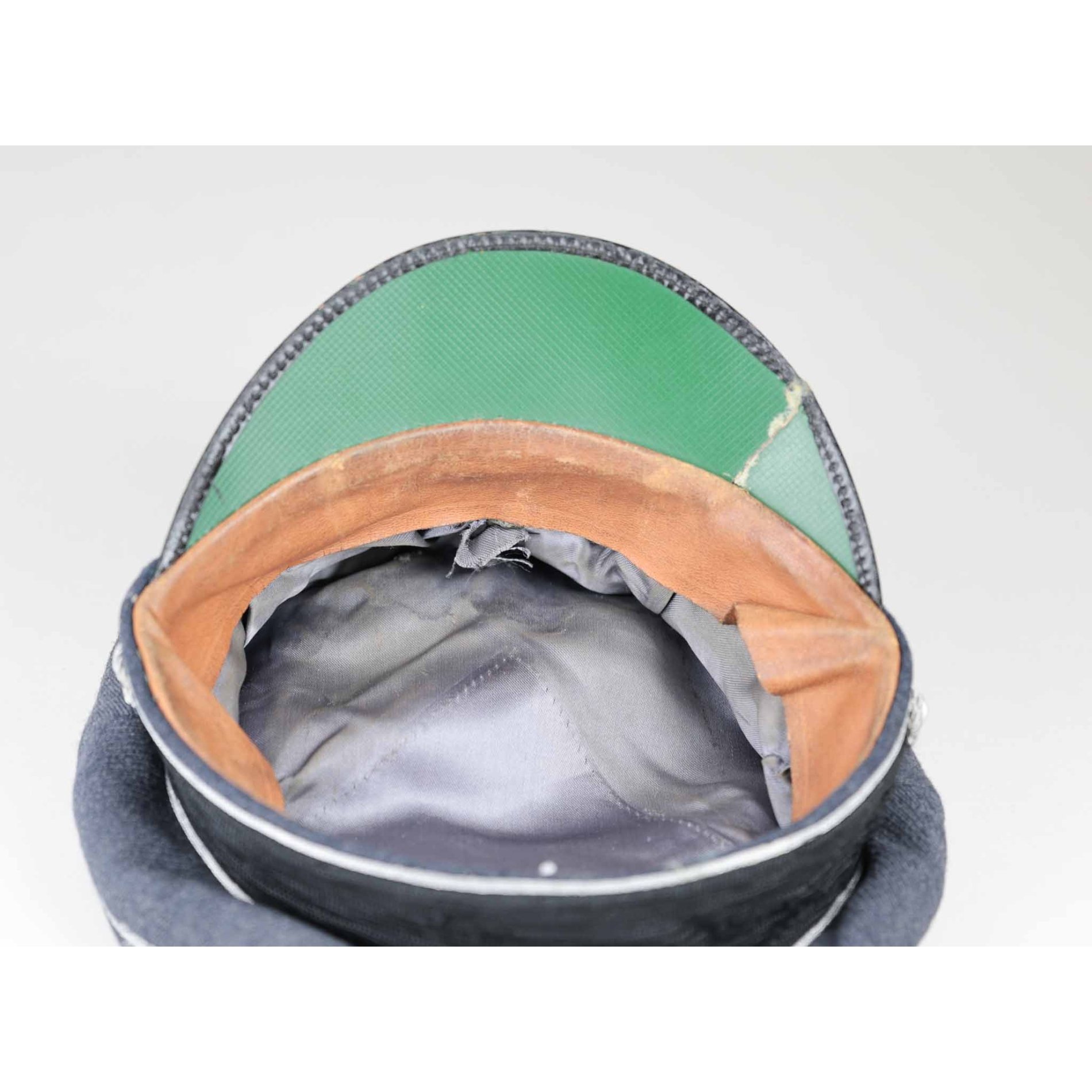 Luftwaffe Schirmmütze für Offiziere — image 11