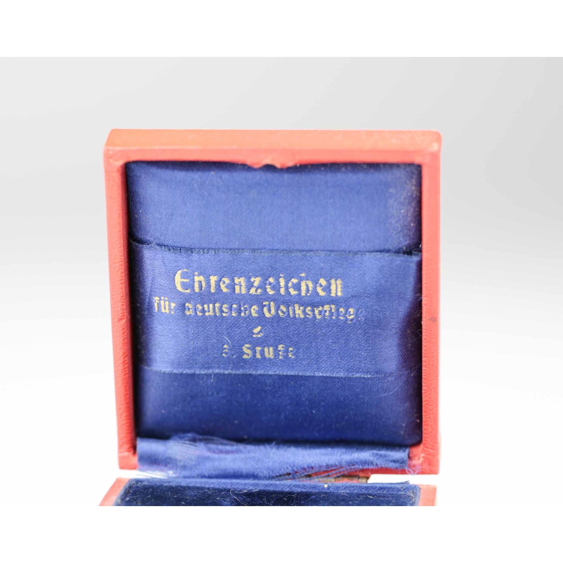 Ehrenzeichen für deutsche Volkspflege 3.Stufe im Etui, Godet Berlin — image 9