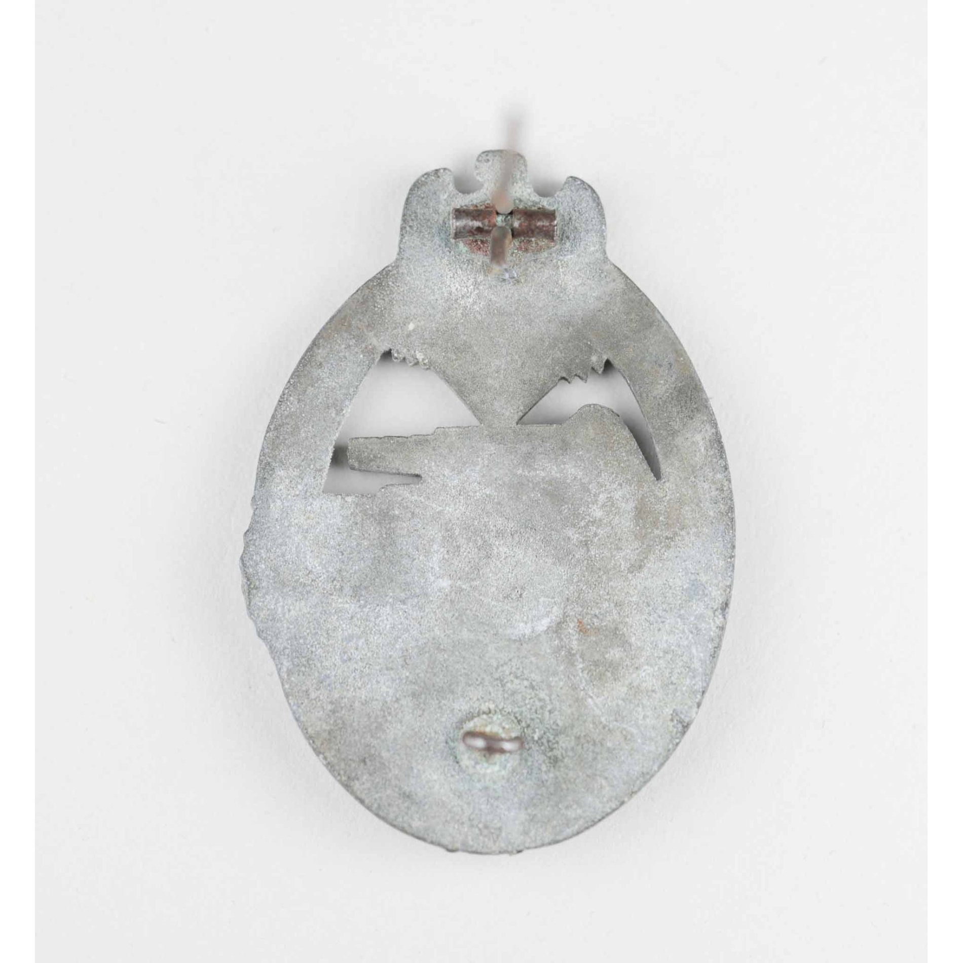 Panzerkampfabzeichen in Silber 'Dish' Variante — image 3