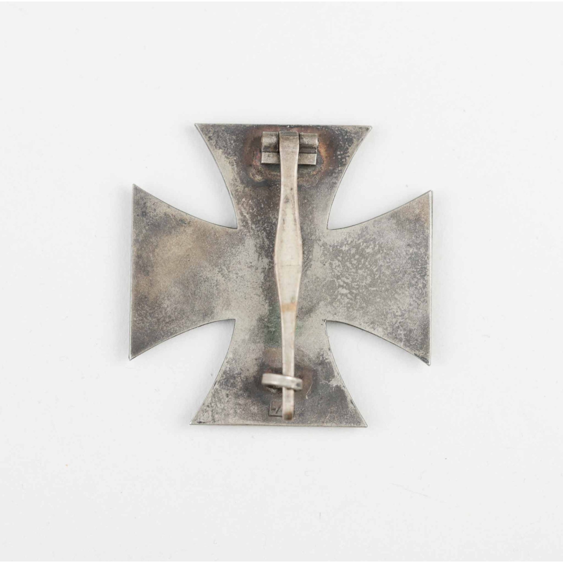 Eiserne Kreuz 1.Klasse 1939 mit Hersteller 'L/11' im Etui — image 5