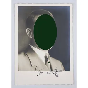 Original Unterschrift 'Adolf Hitler' auf Postenkarte