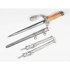 Heeres Offiziersdolch der Wehrmacht C. Eickhorn mit Gehänge