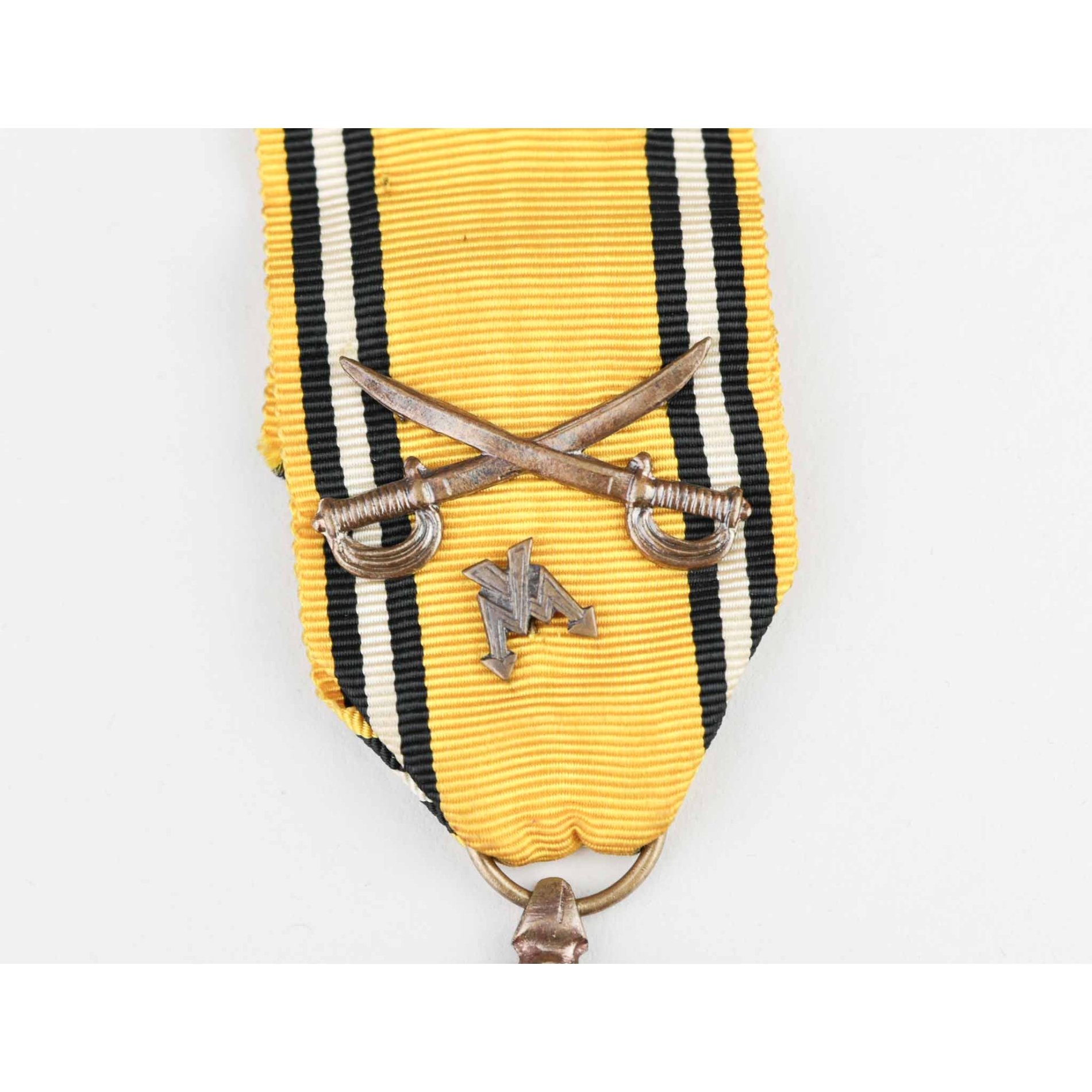 Belgien Kriegserinnerungsmedaille von 1940 - 1945 mit Schwerter Auflage — image 4