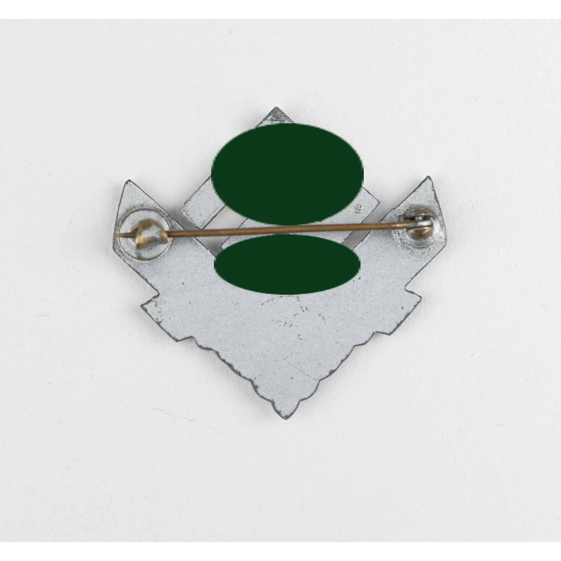 Reichsarbeiterdienst der weiblichen Jugend, Brosche für Kriegshilfsdienst — image 2