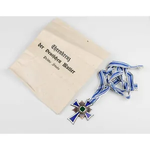 Ehrenkreuz der Deutschen Mutter Mutterkreuz in Bronze mit Verleihungstüte F.W …