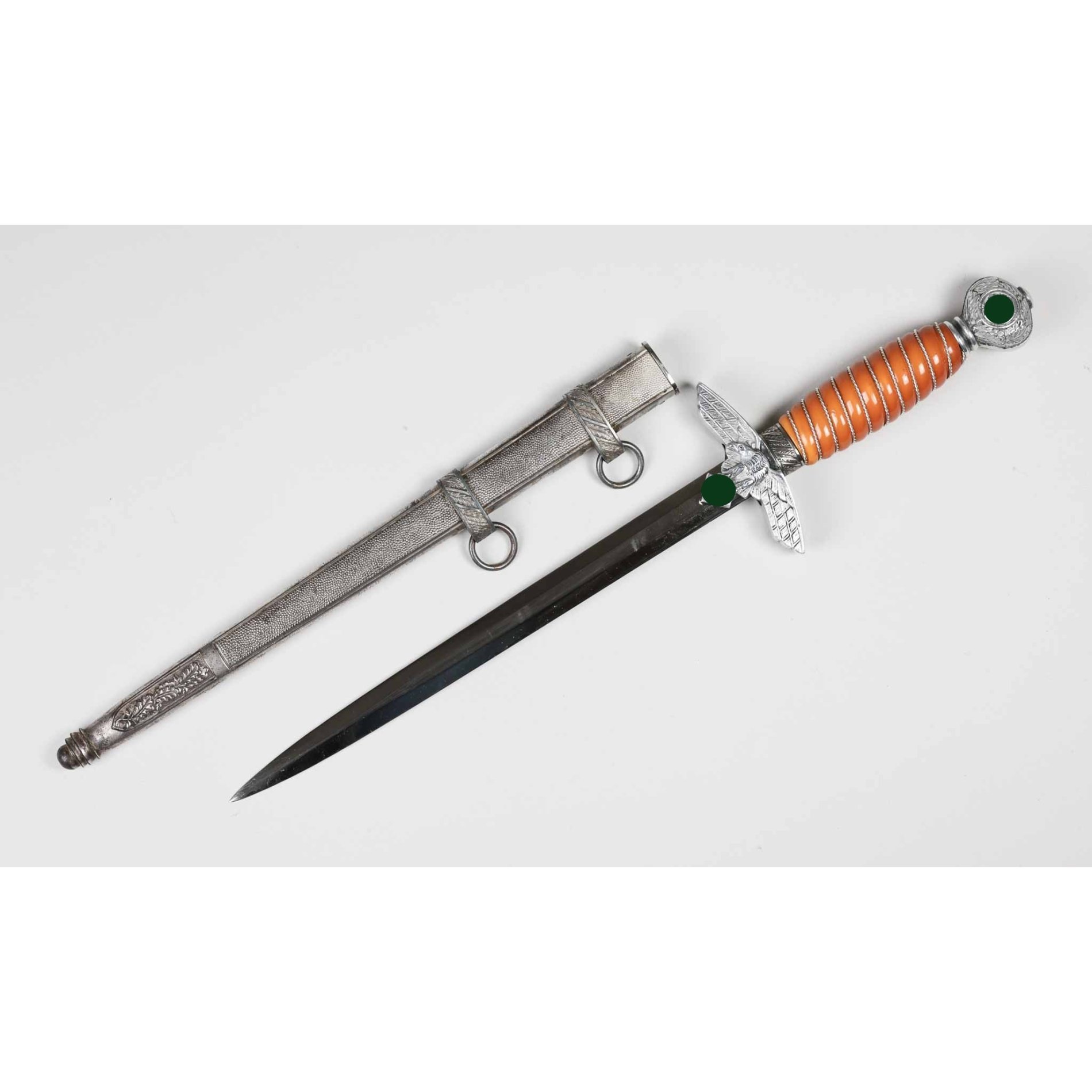 Luftwaffen Offiziersdolch mit orangenem Griffstück — image 2