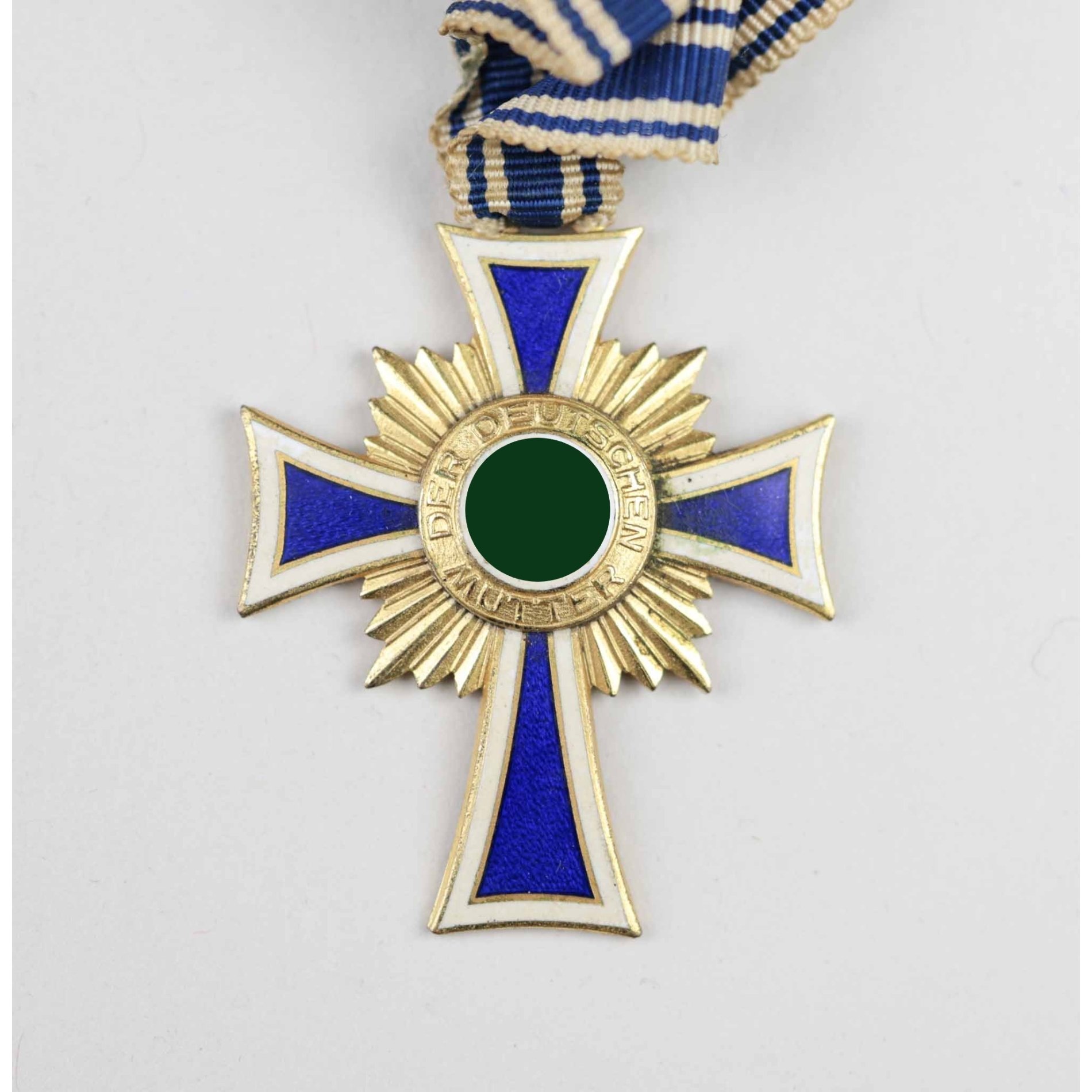 Ehrenkreuz der deutschen Mutter-Mutterkreuz in Gold im Etui Franz Reischauer, Oberstein Mit Miniatur! — image 4