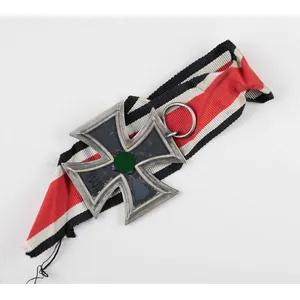 Eiserne Kreuz 2.Klasse 1939 mit Hersteller '25' am Verleihungsband