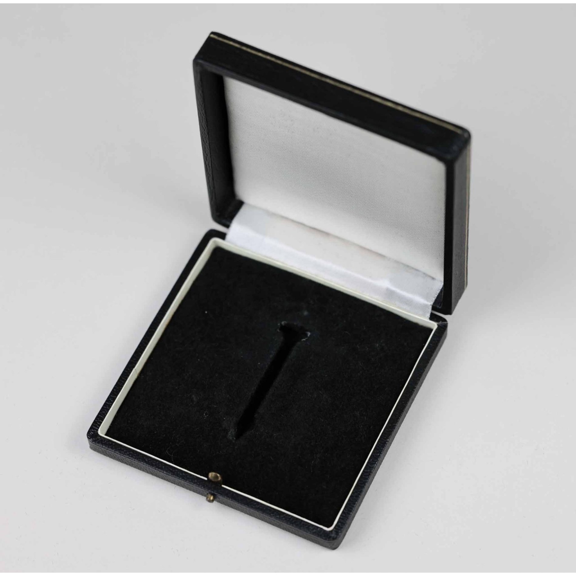 Deutsches Kreuz in Gold (20) im Etui Zustand 1- mit Zettel 'OREL 1943' — image 10