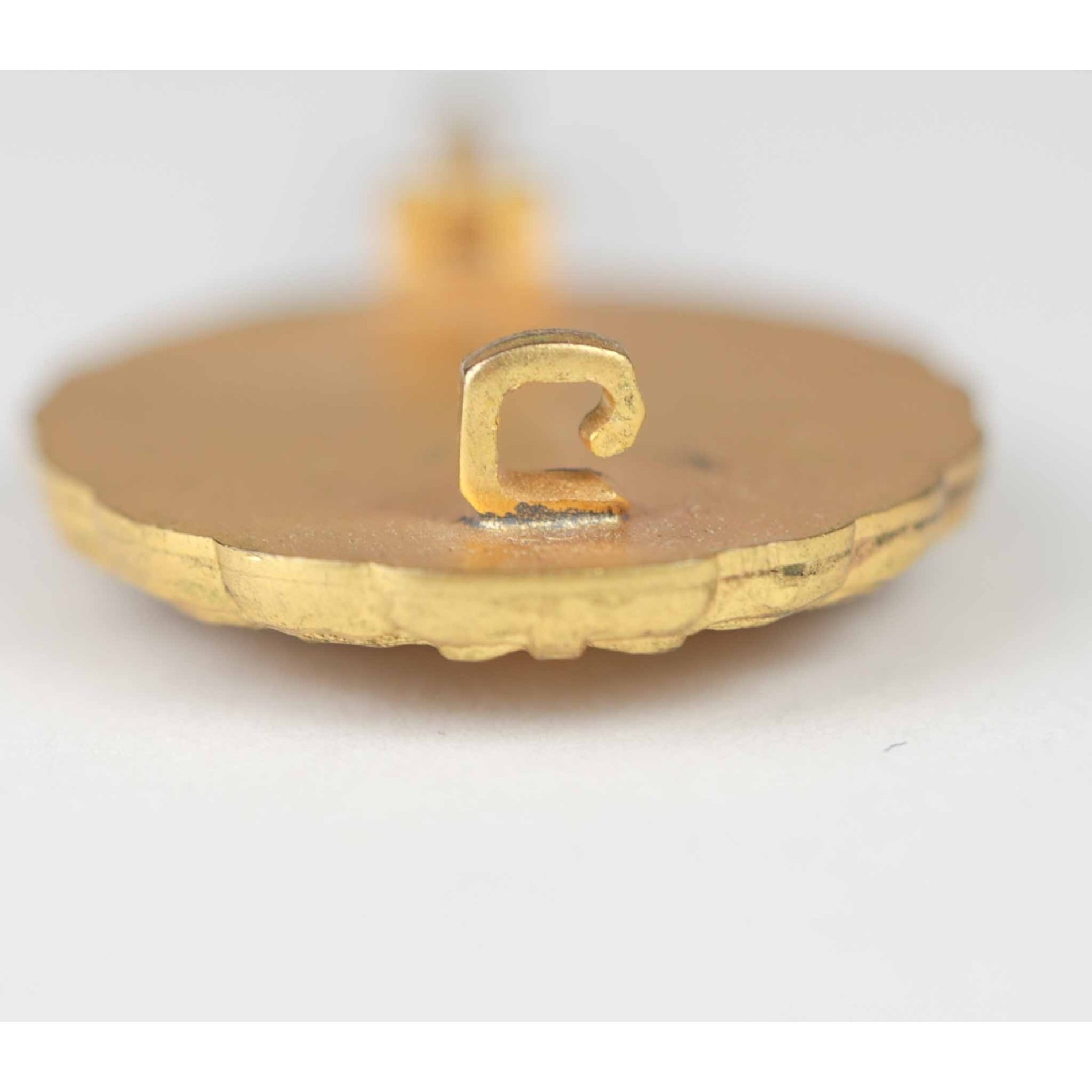 Verwundetenabzeichen in Gold 1.Form hohl verbödet im Etui, extrem selten Zustand 1 — image 5